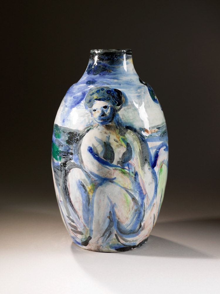 ROUAULT Georges. "Vase". Terre cuite. 1907 - 1919. Paris, musée d'Art moderne. © Julien vidal / Roger-Viollet