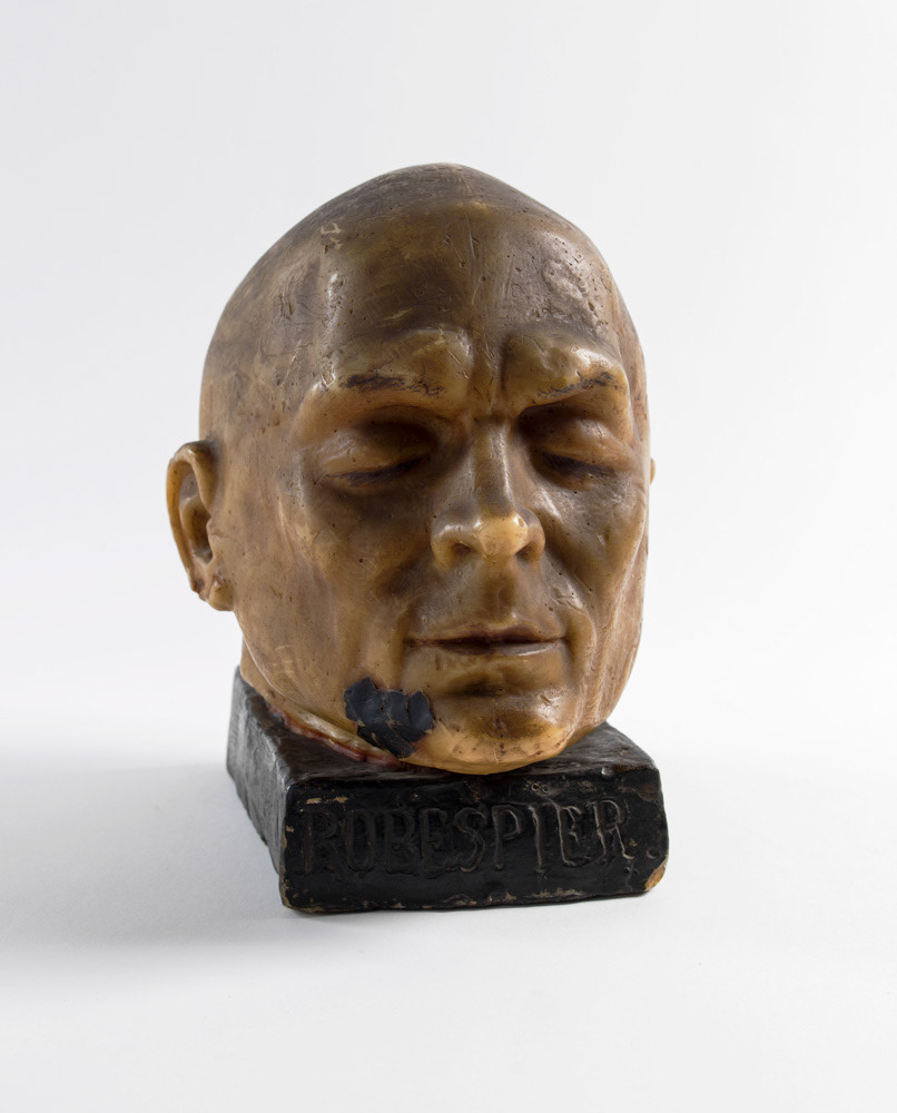 Castan, Maurice. "Portrait de Robespierre". Plâtre Cire polychrome. Paris, musée Carnavalet.  © Julien vidal / Roger-Viollet