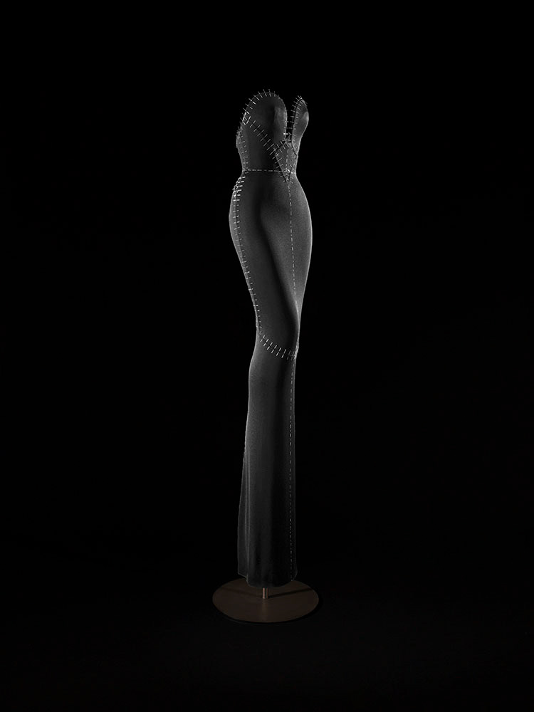 ALAÏA - Couture - Automne-hiver 1988 © Julien Vidal / Fondation Azzedine Alaïa