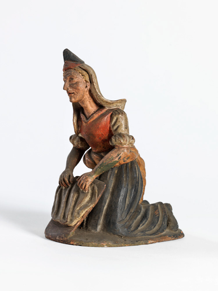 Anonyme. "Laveuse au bonnet phrygien, 1848". Terre cuite polychrome. Paris, musée Carnavalet. © Julien vidal / Roger-Viollet