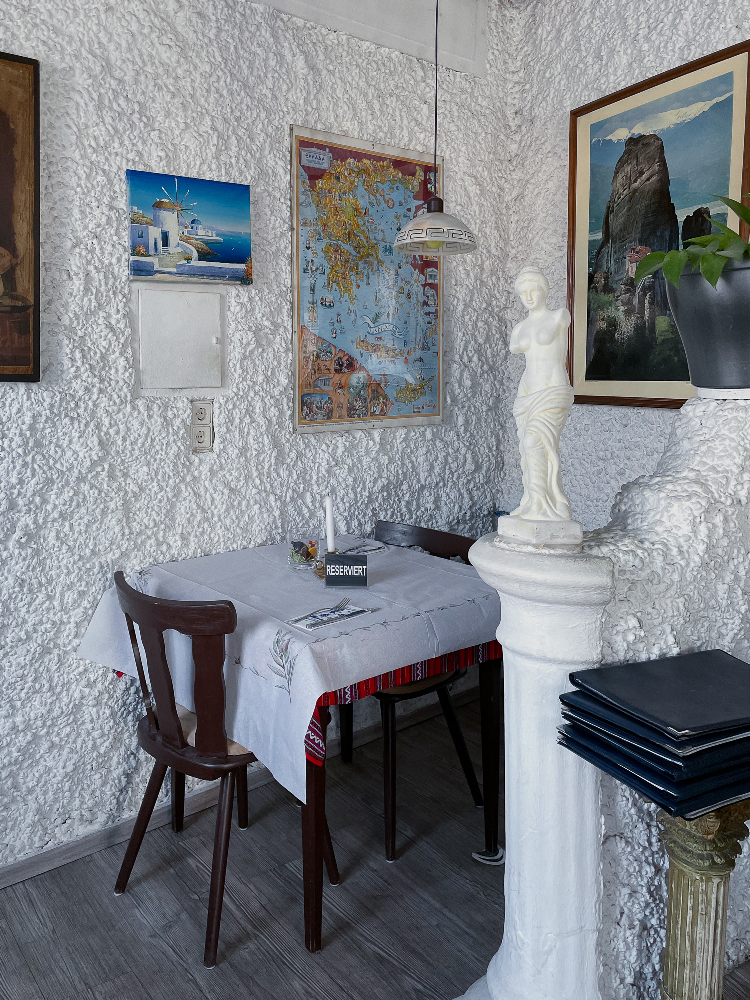 Eingangsbereich Tisch 1