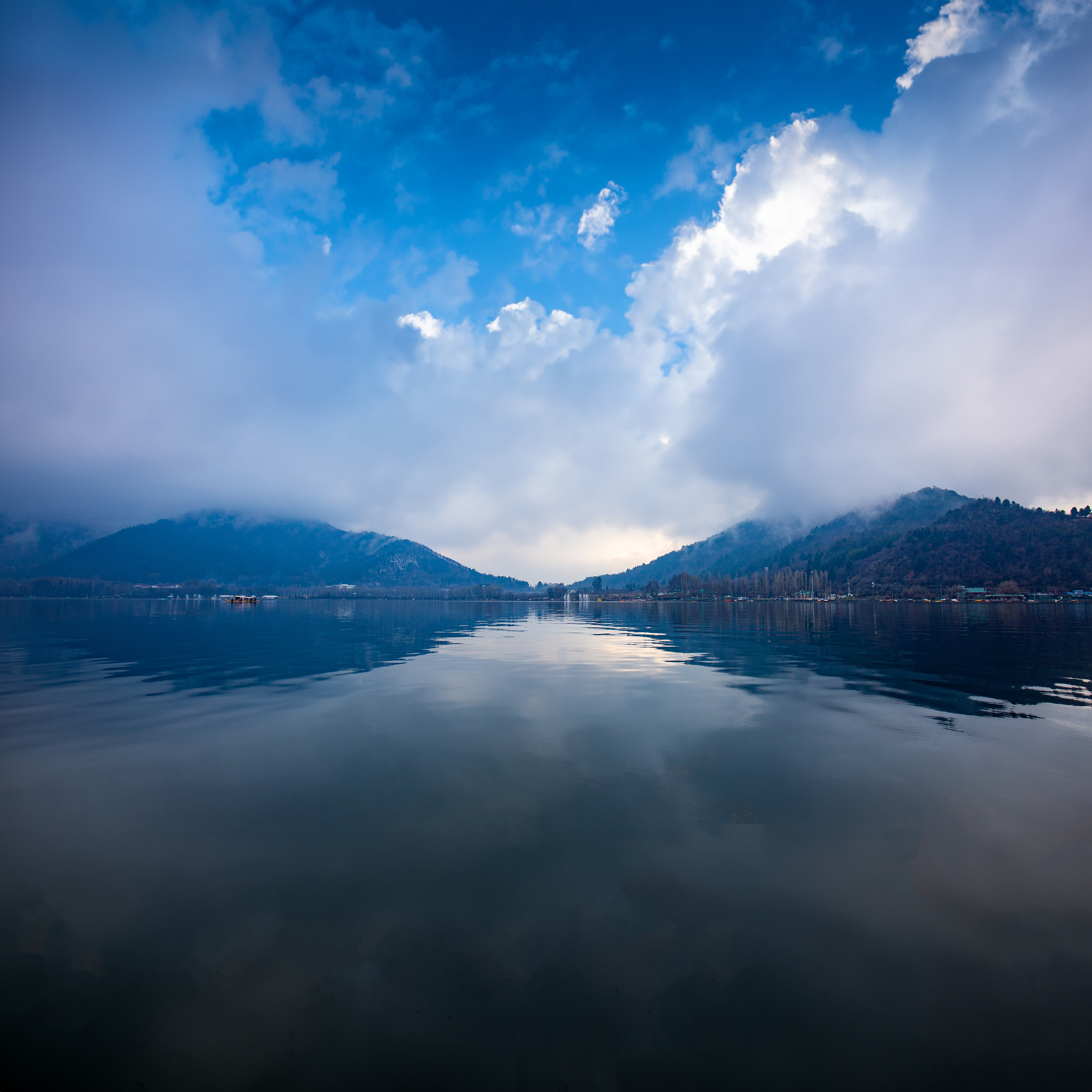Dal Lake, Srinagar