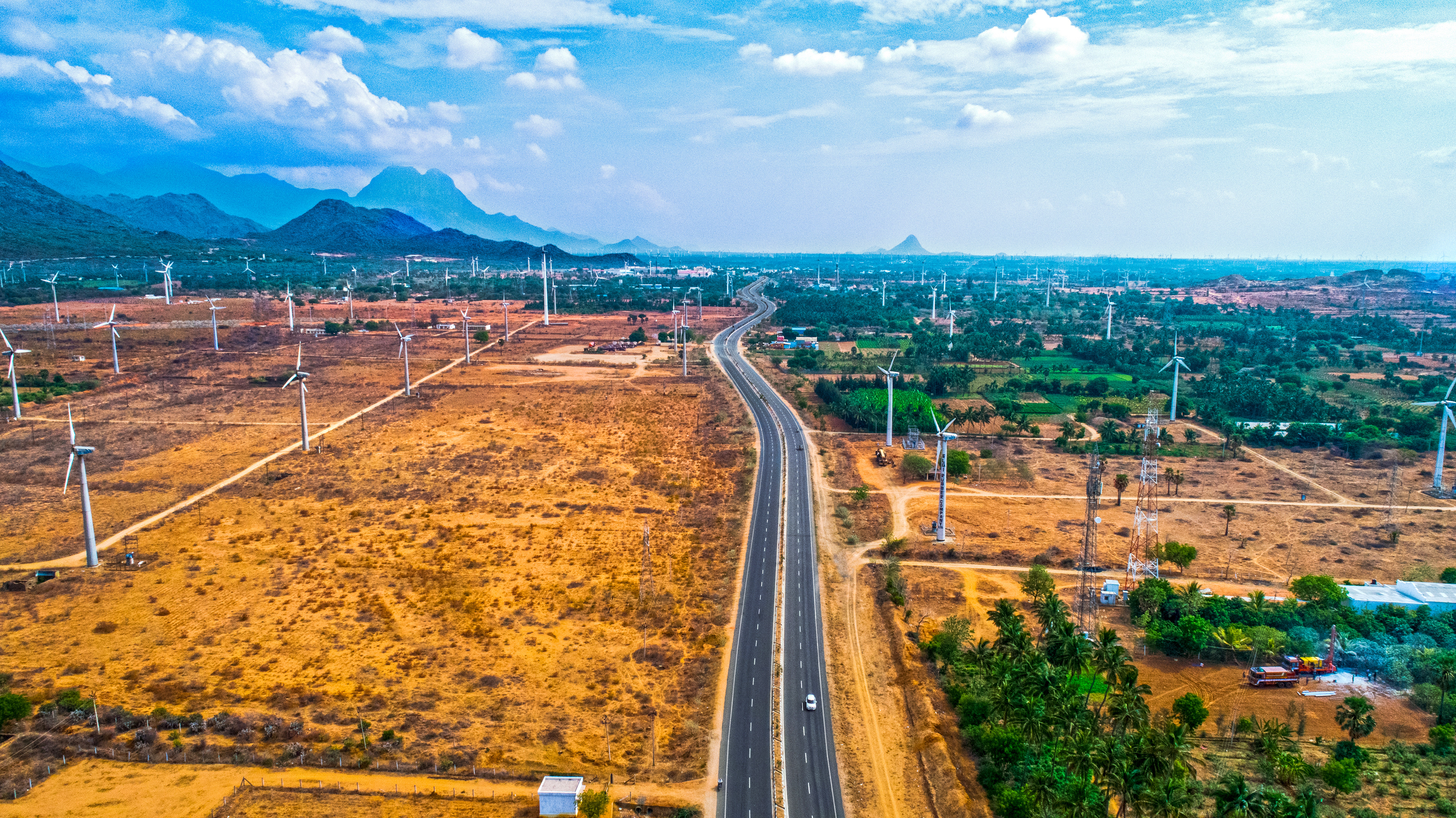 Muppandal Windfarms, Aralvaimozhi, Kanyakumari (National Highway 44)