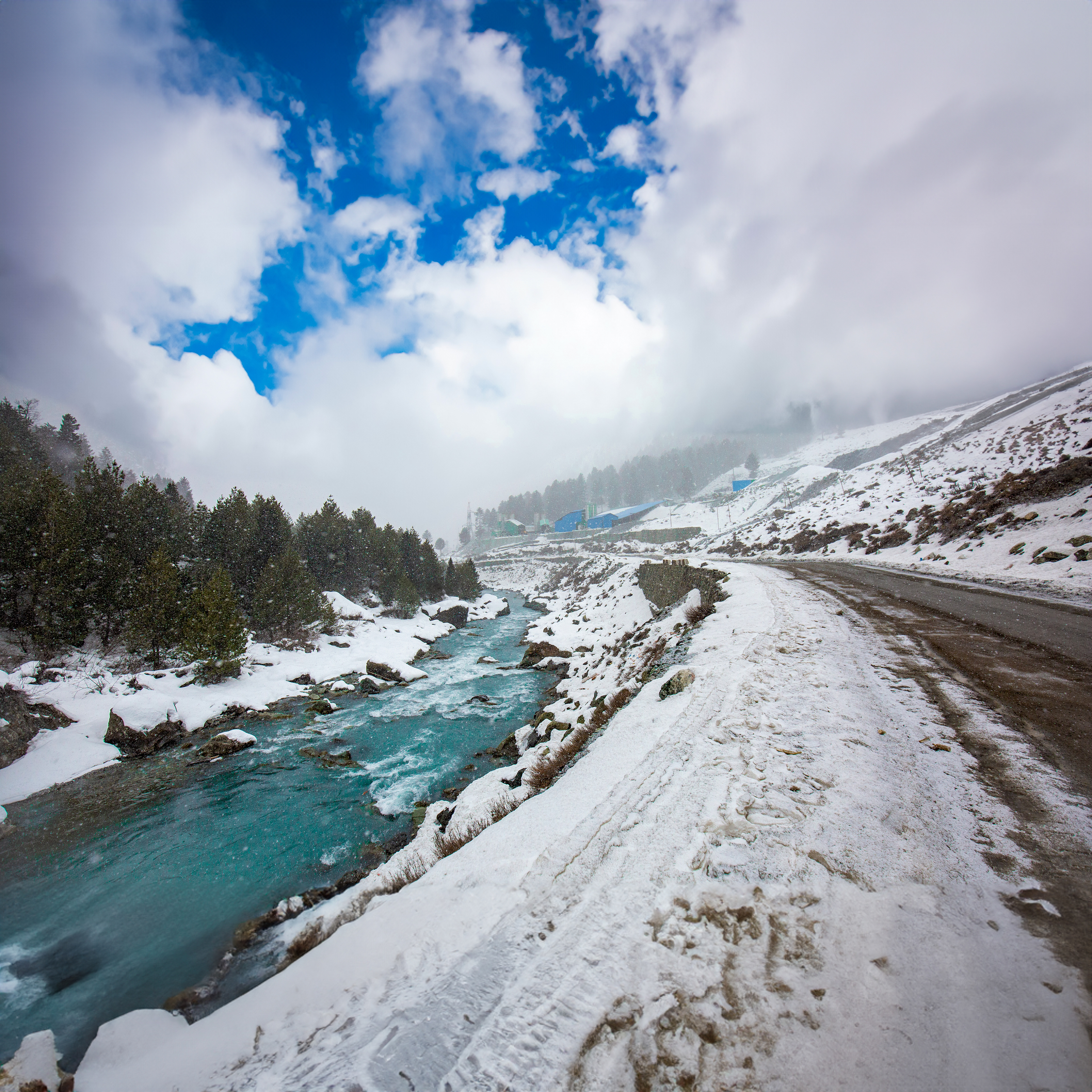 Sonmarg Trek