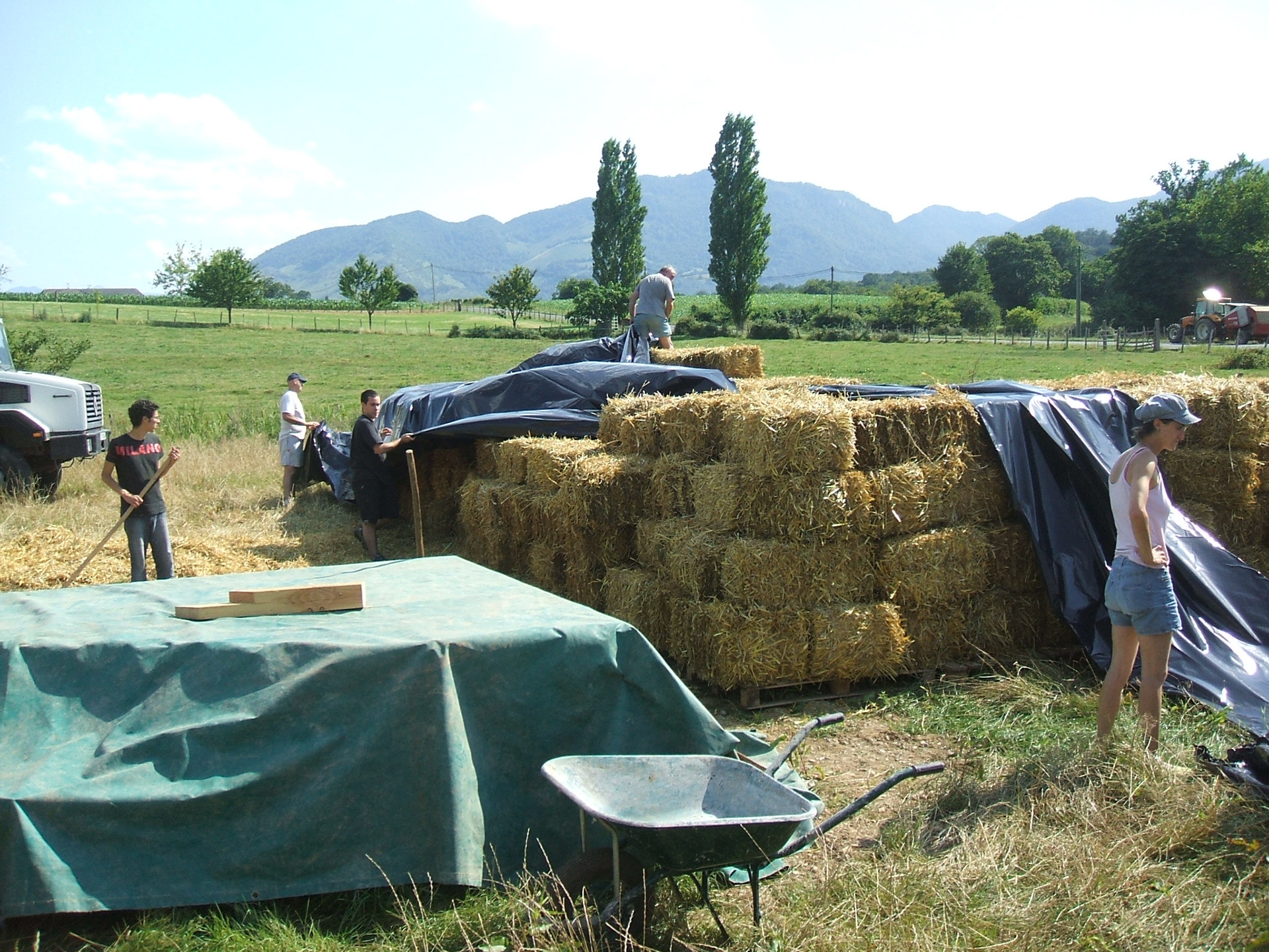 Livraison des bottes de paille