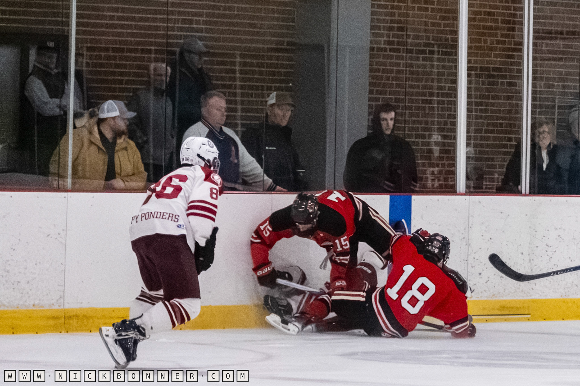 Arlington Defeats Reading 4-0