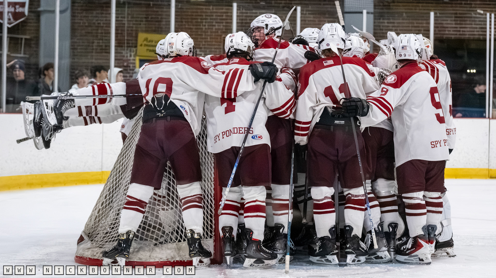 Arlington Defeats Reading 4-0
