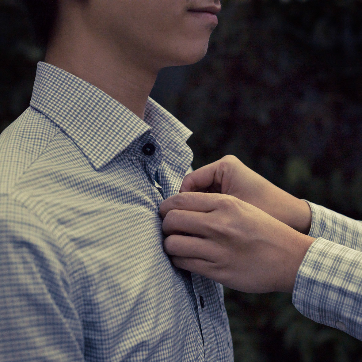 The project is a series of images documenting the atmosphere of Mid-autumn festival, an annual tradition of Vietnamese and Asian people to celebrate a bountiful harvest season.