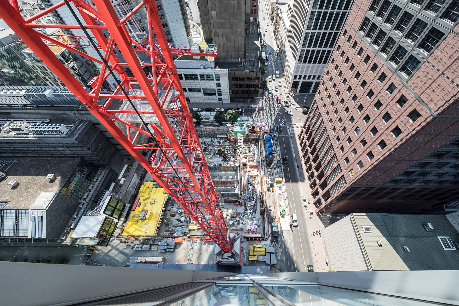 Fotodokumentation vom Bau des OmniTurms für Tishman Speyer