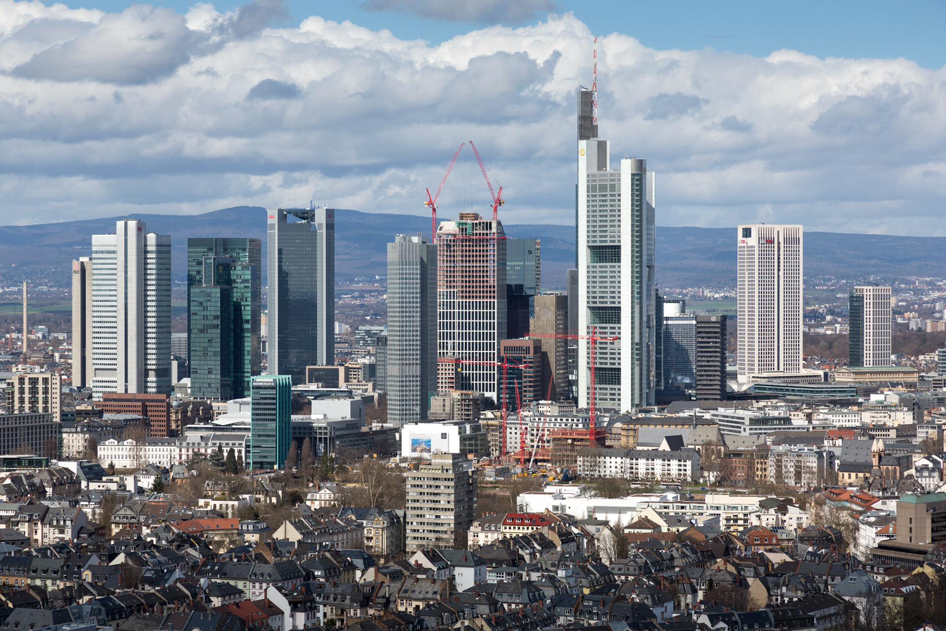 Fotodokumentation vom Bau des TaunusTurms für Tishman Speyer