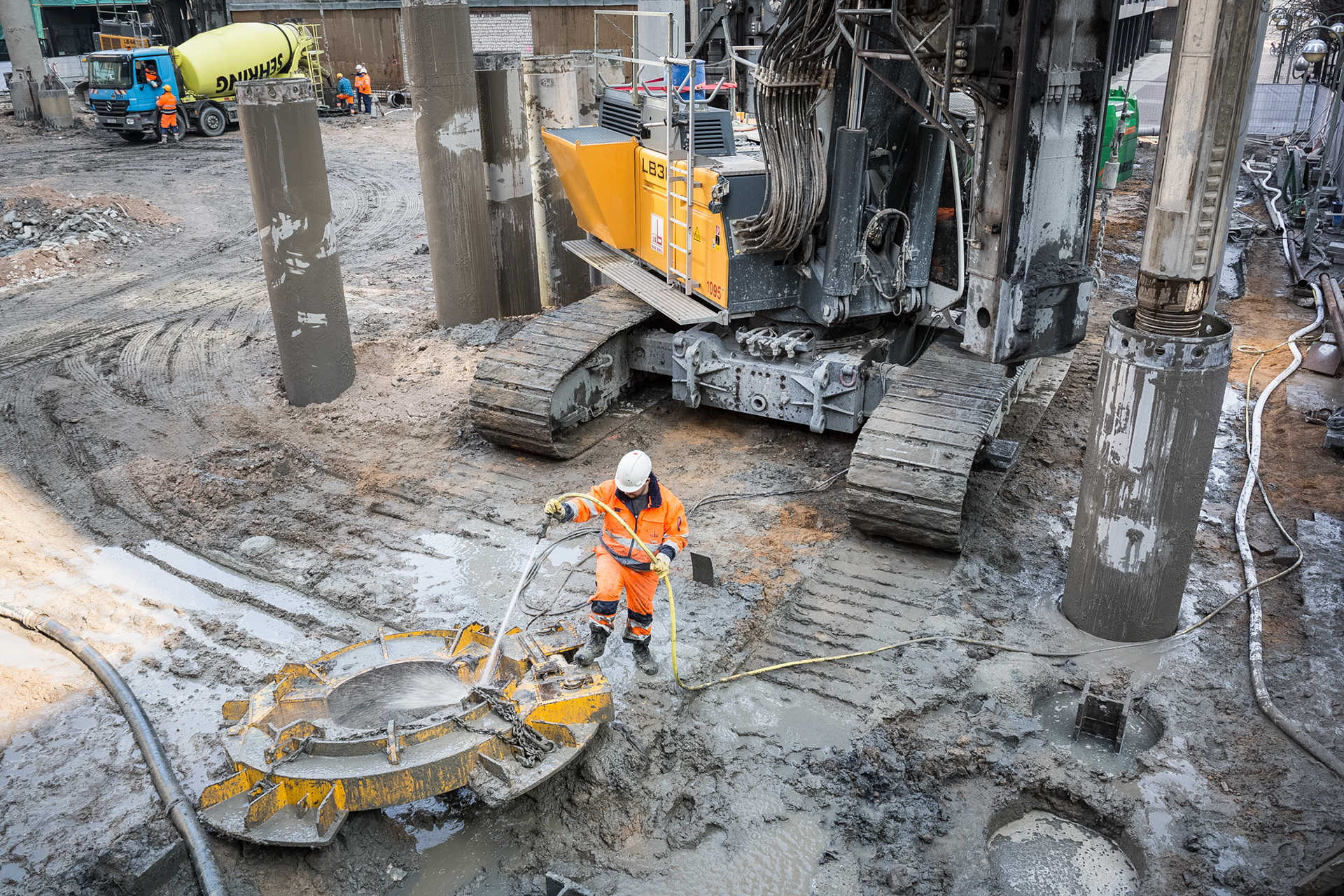 Fotodokumentation vom Bau des OmniTurms für Tishman Speyer