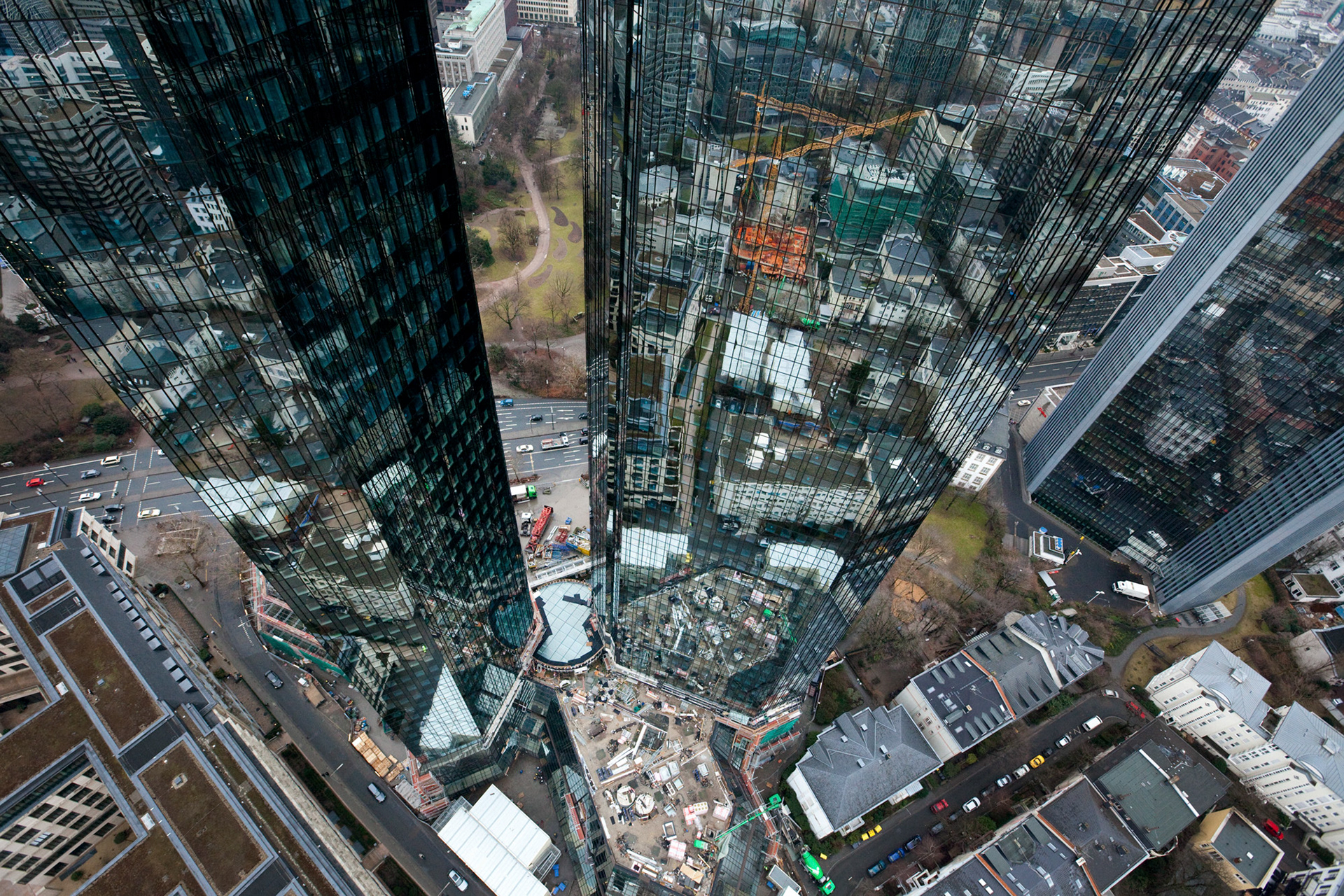 Fotodokumentation des Umbaus der Deutschen Bank Türme für Deutsche Bank