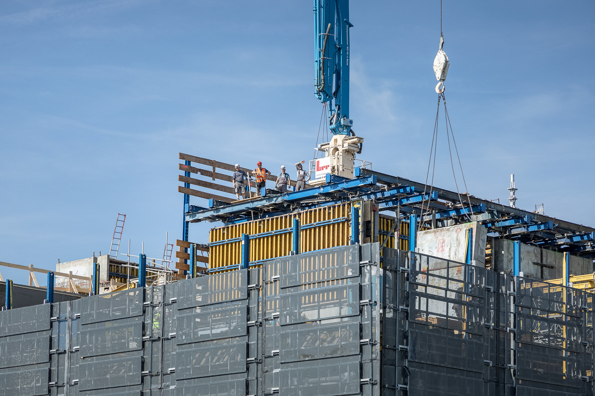 Fotodokumentation vom Bau des OmniTurms für Tishman Speyer