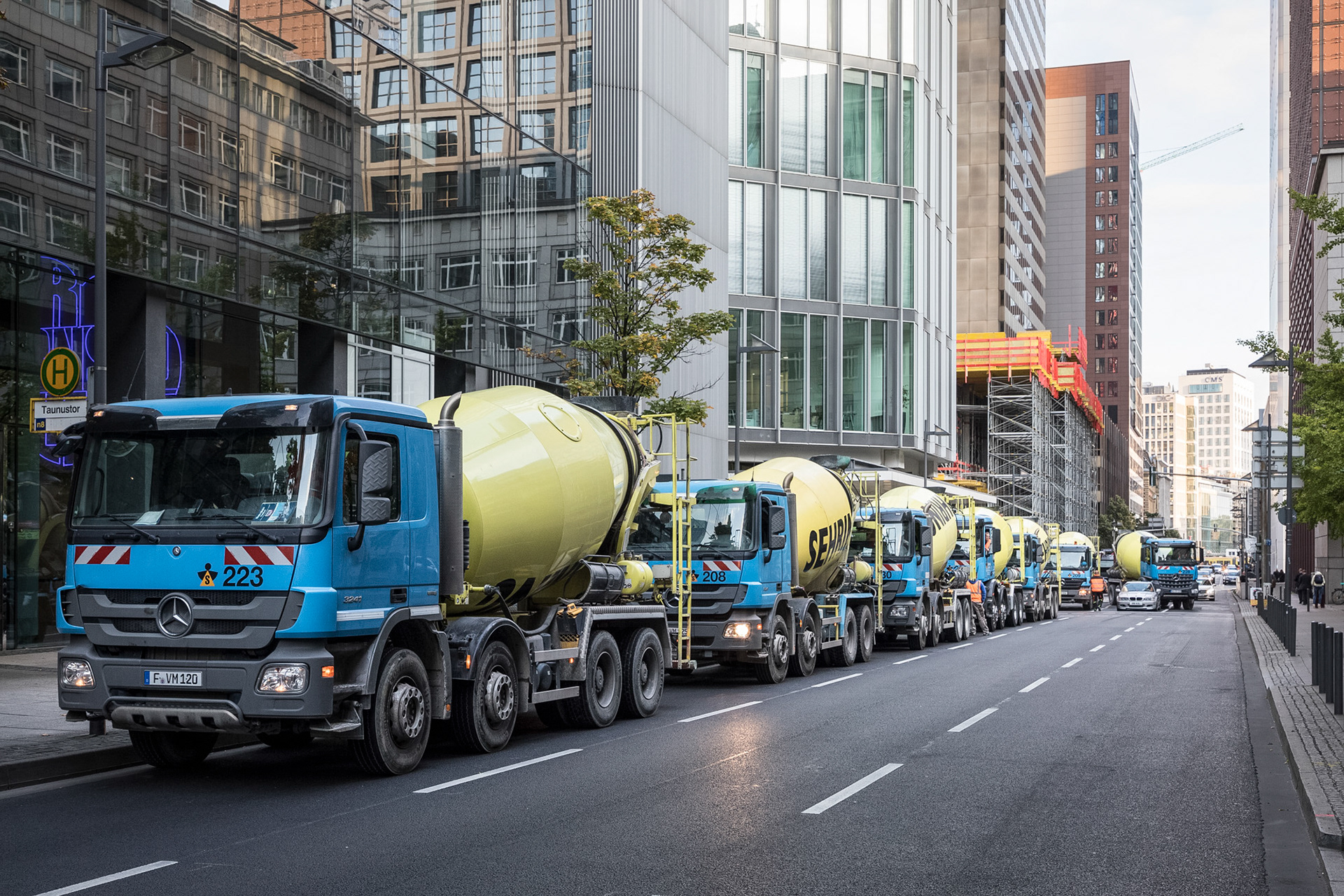 Fotodokumentation vom Bau des OmniTurms für Tishman Speyer