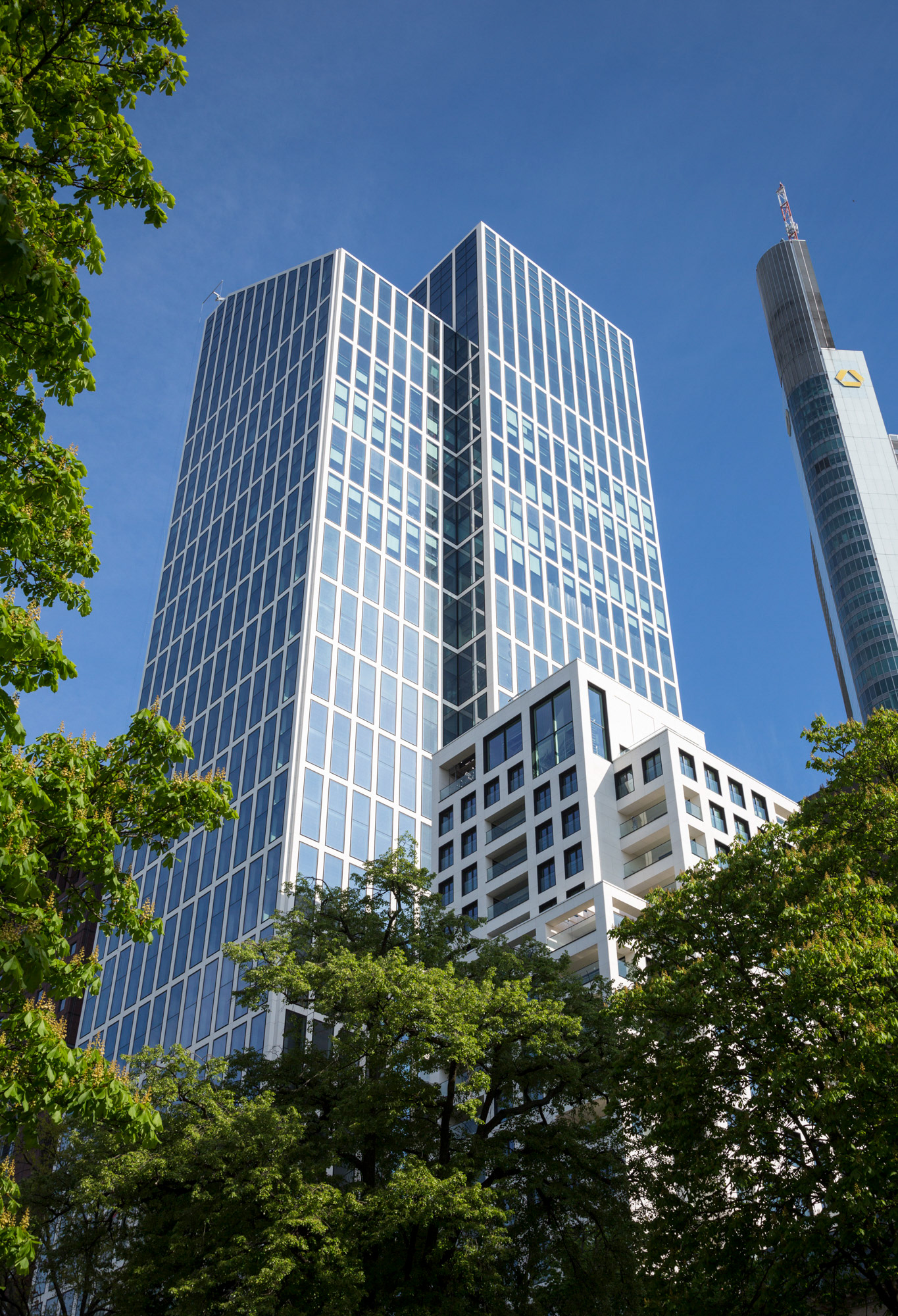 Fotodokumentation vom Bau des TaunusTurms für Tishman Speyer