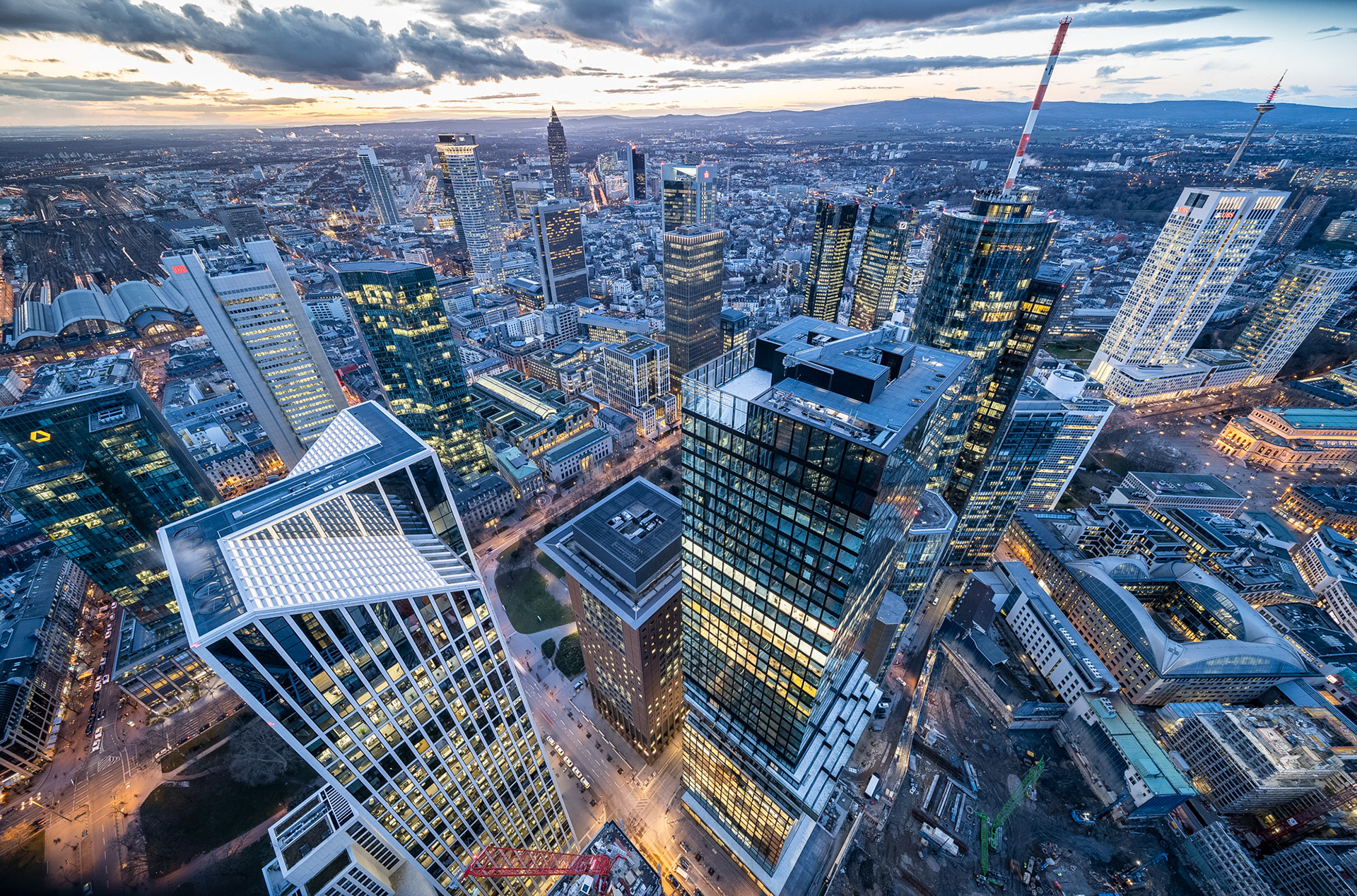 Fotodokumentation vom Bau des OmniTurms für Tishman Speyer