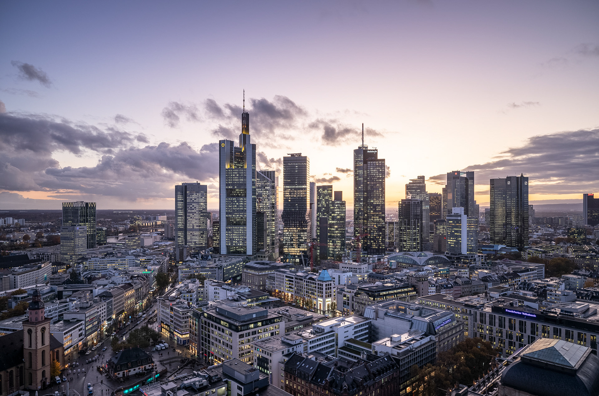 Fotodokumentation vom Bau des OmniTurms für Tishman Speyer