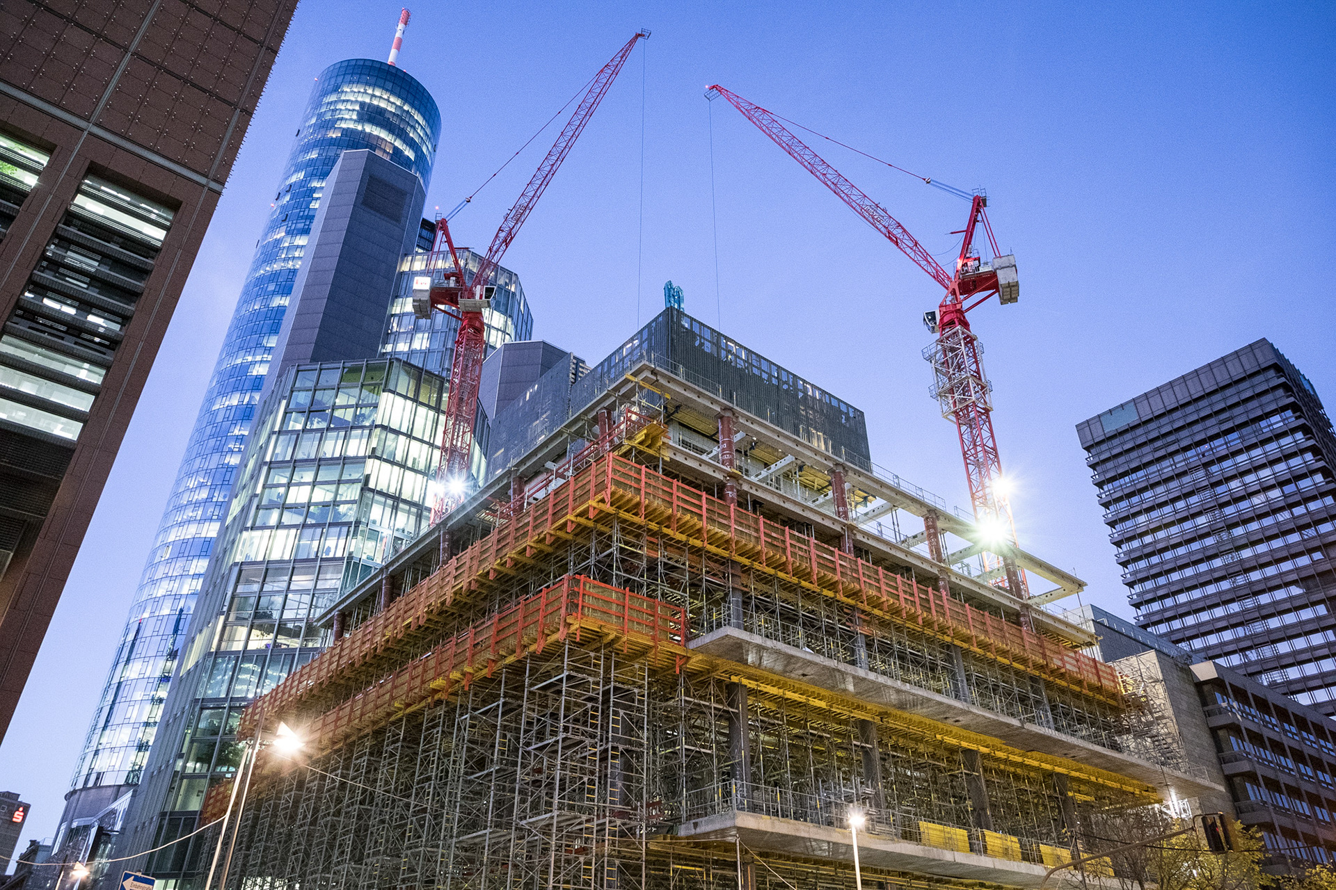 Fotodokumentation vom Bau des OmniTurms für Tishman Speyer