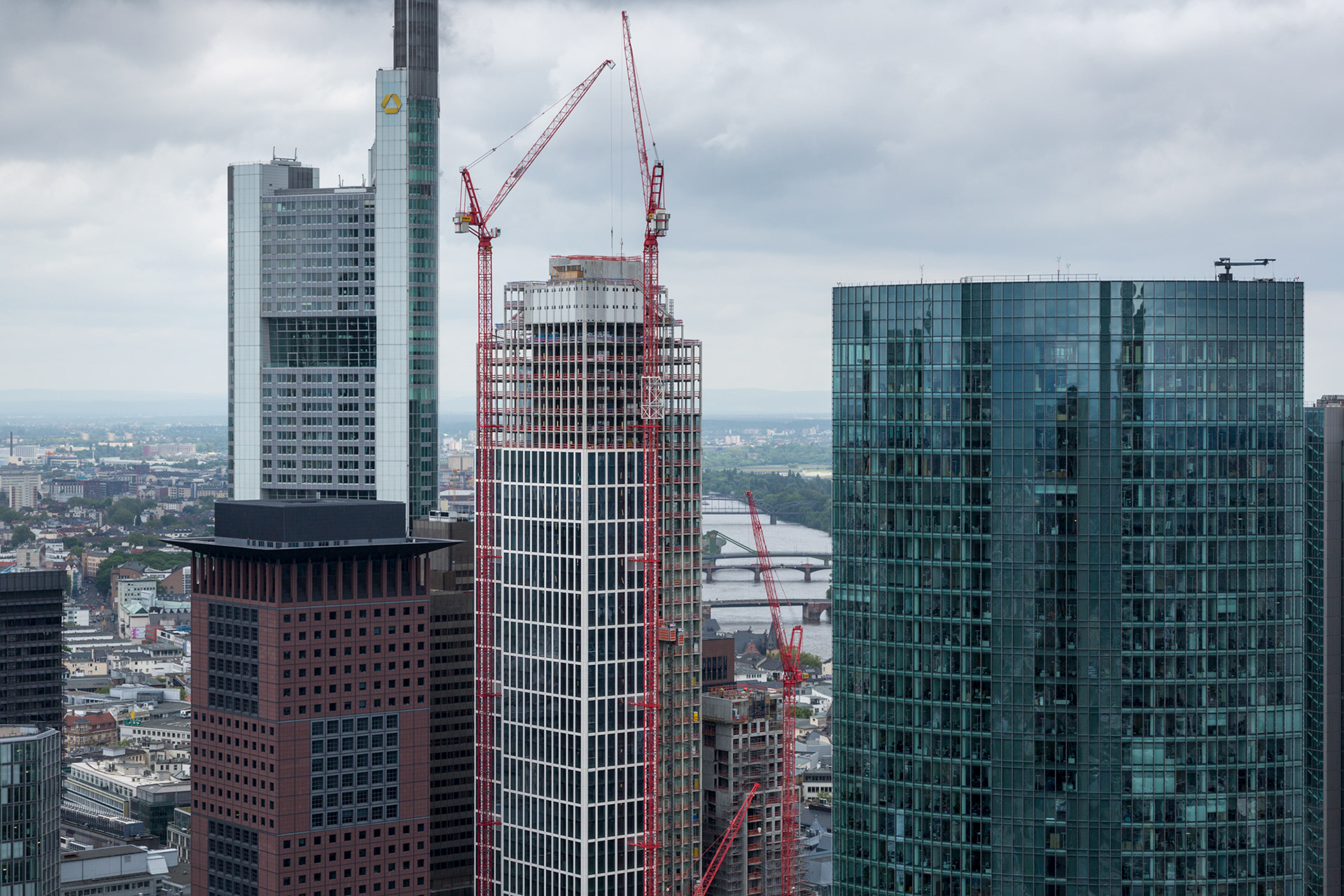 Fotodokumentation vom Bau des TaunusTurms für Tishman Speyer