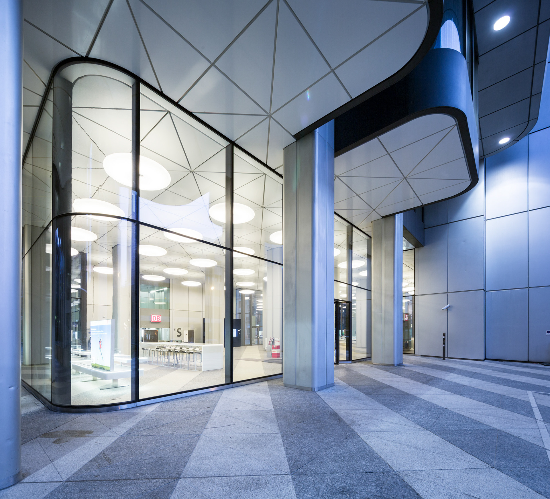 Fotodokumentation des Umbaus des SilverTowers für die Commerzbank AG