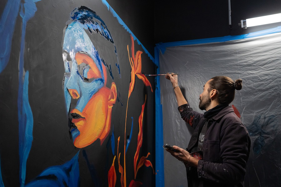 L'artiste Quentin Duroux pour notre projet dans la Résidence Jourdan en 2025..