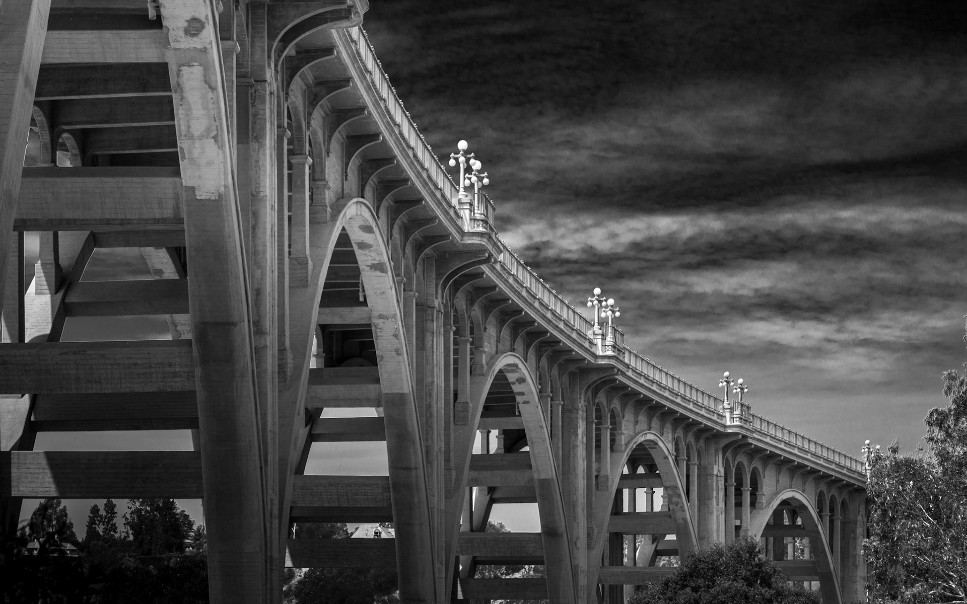 Suicide Bridge Pasadena