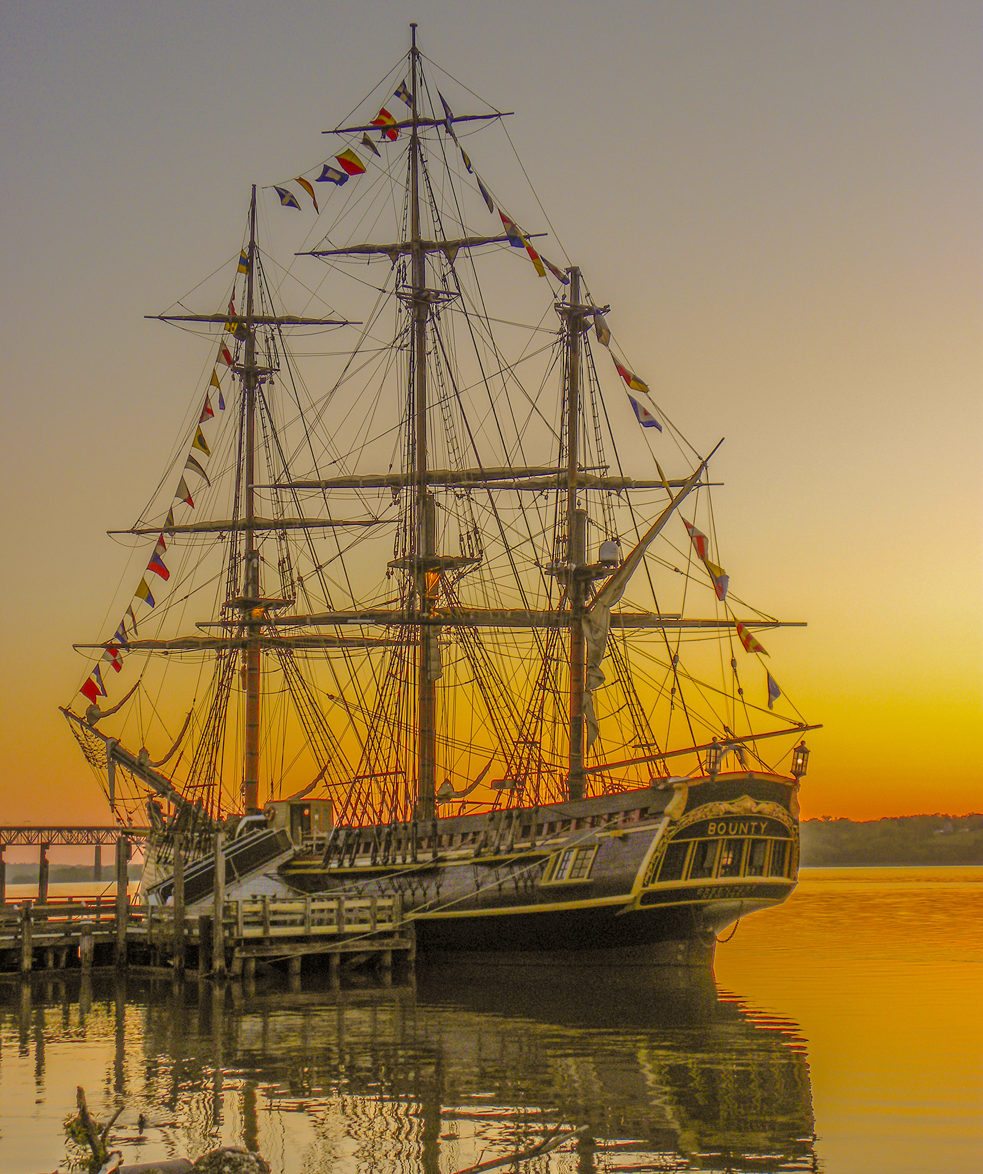 hms bounty 1