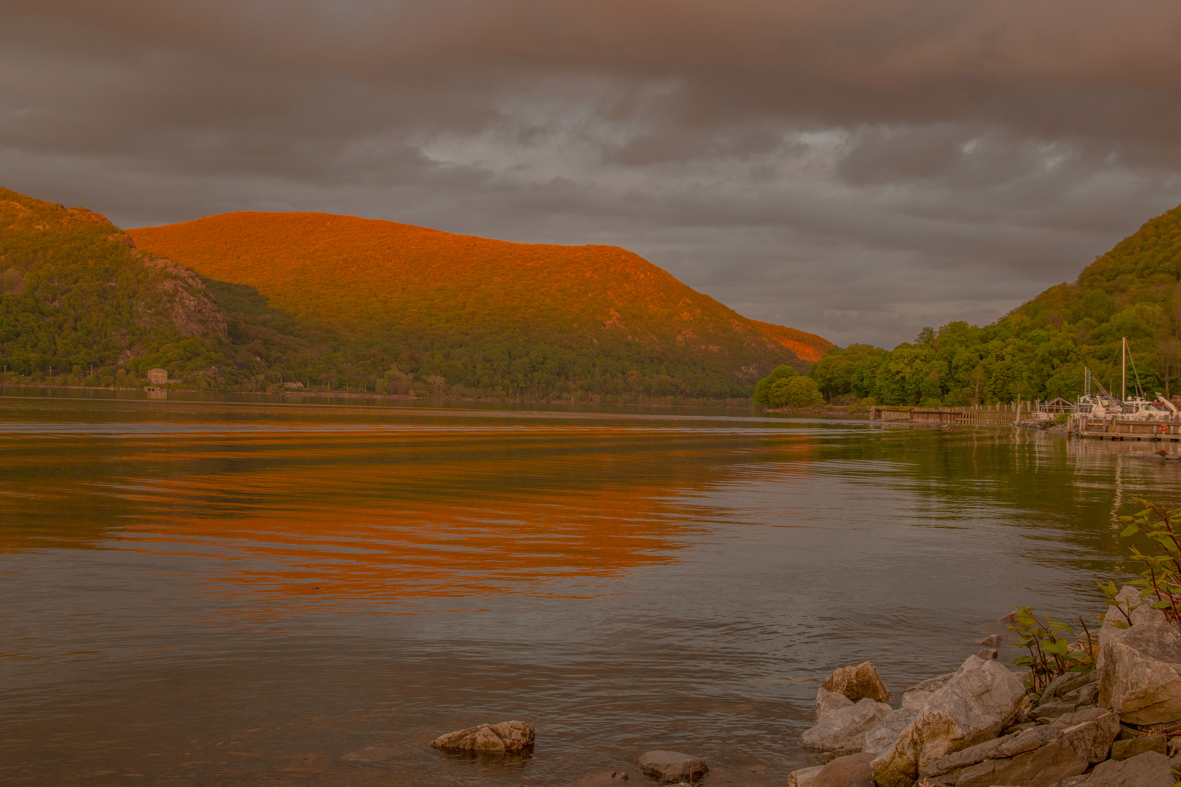 Color On The Hudson River