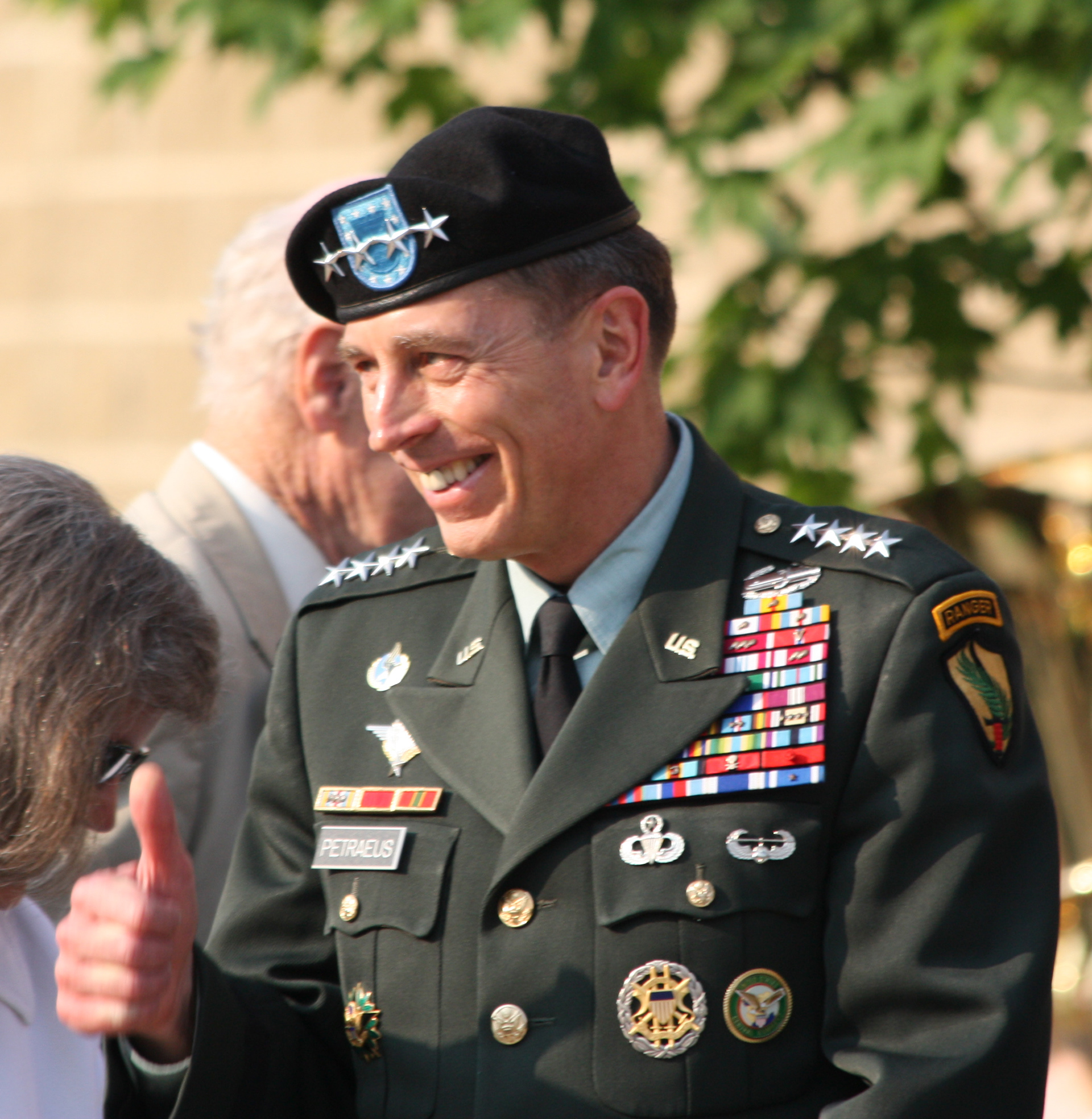 GEN PETRAEUS 1