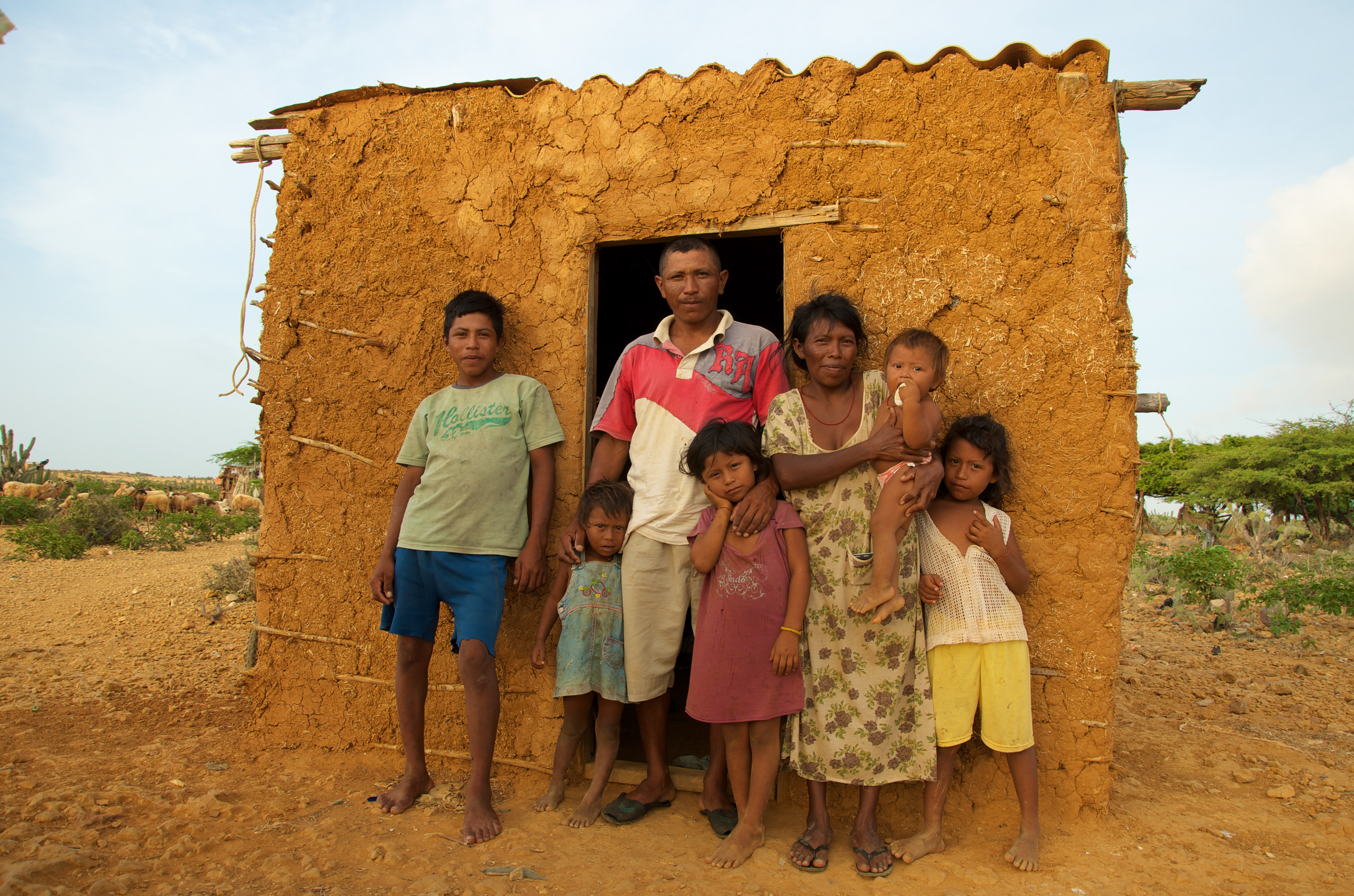 Eulalia, Perlita, Carmen, Lumari, Betty, Silverio & Jose Luis. Punta Gallinas, Colombia