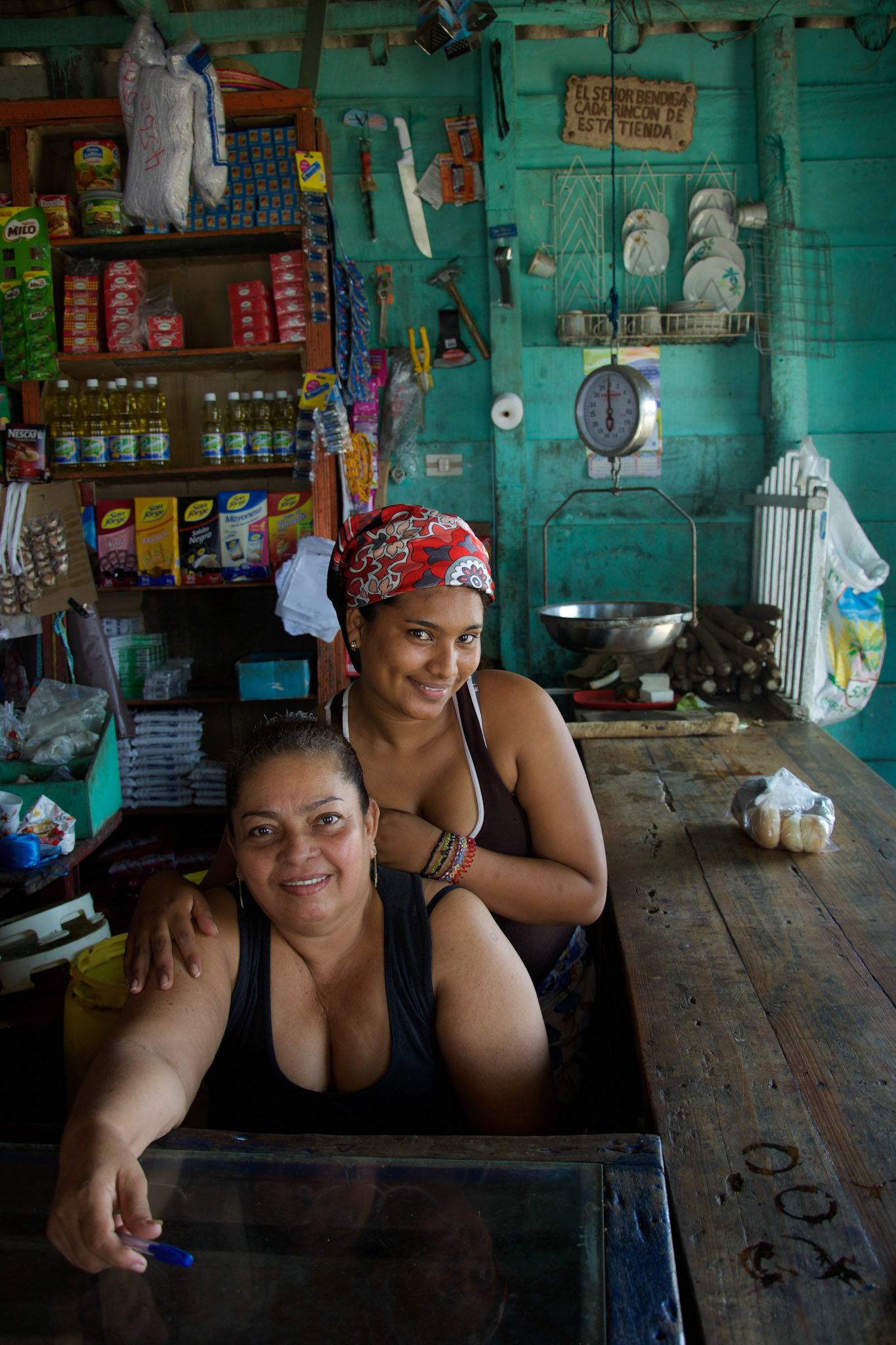 Ada Luz & Yolanda. Nueva Venecia, Colombia