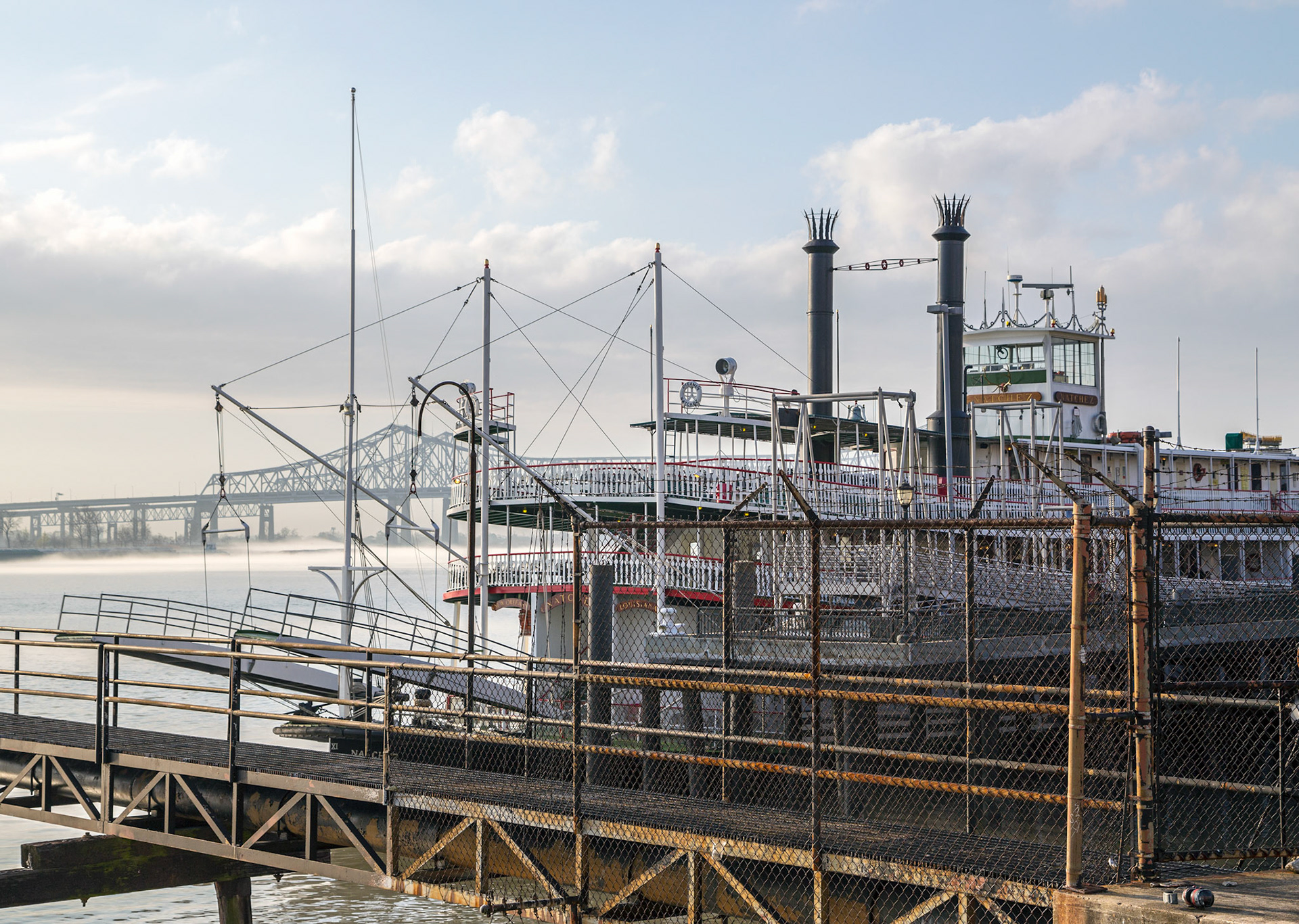 05-"The Natchez" Steamboat