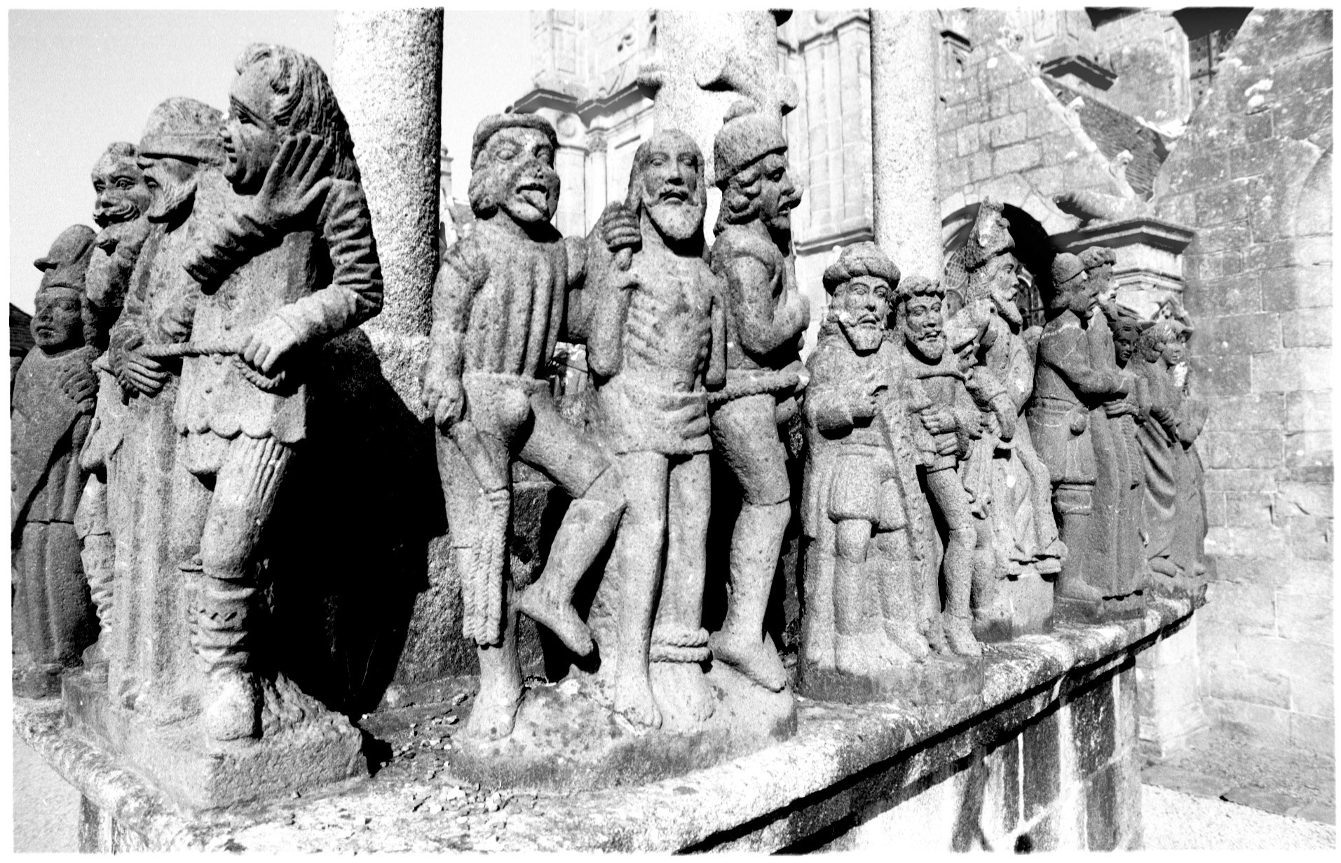 21-Saint Thégonnec 