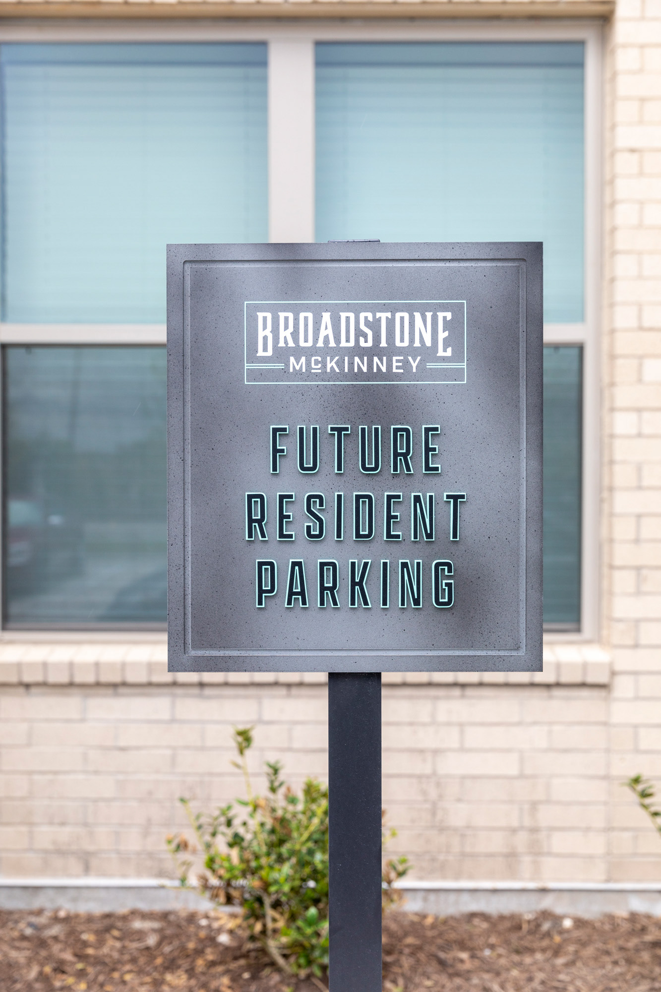 PARKING SIGNAGE