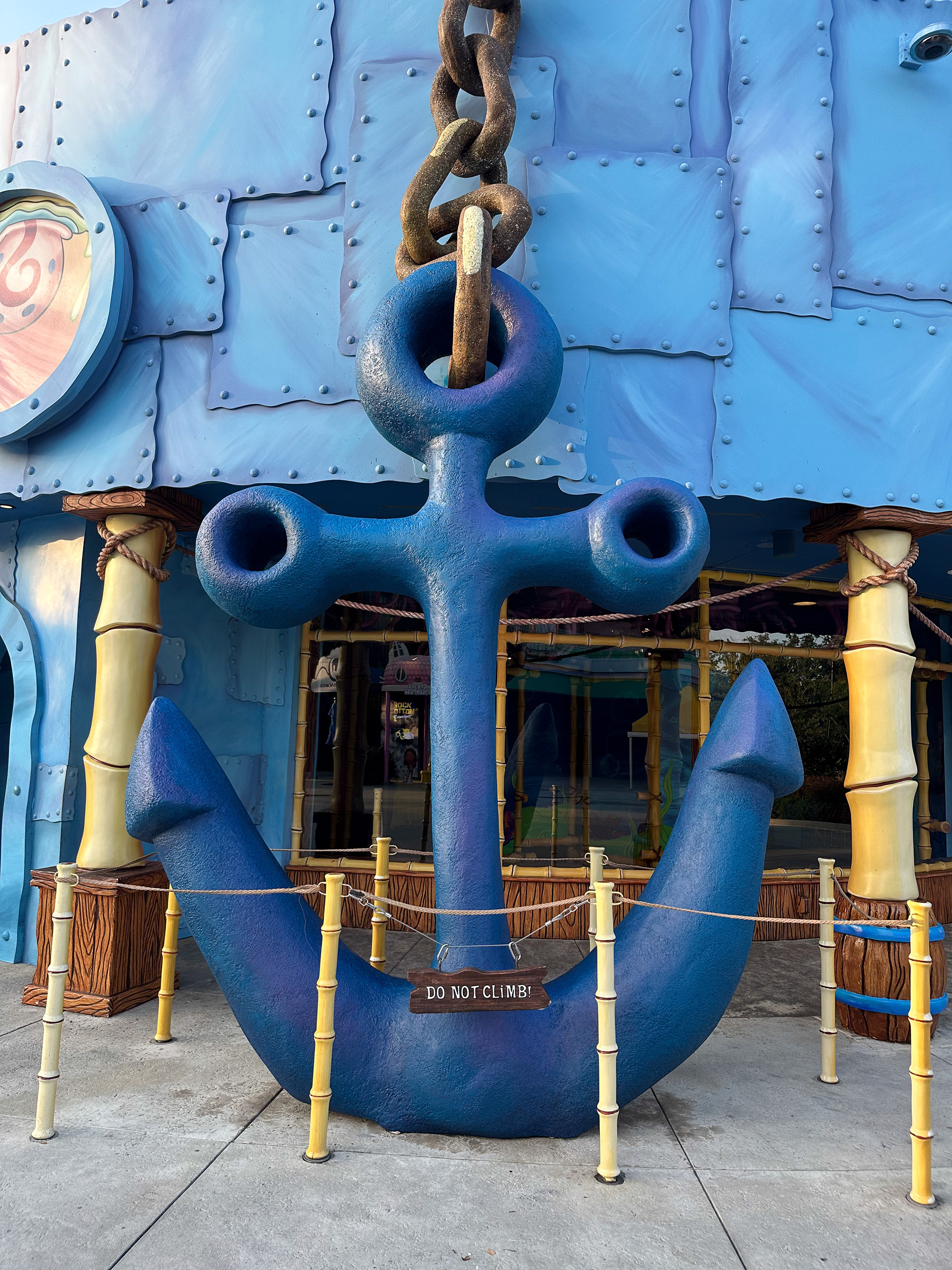Led a team of scenic artists in repainting the SpongeBob Anchor. Applied a spatter technique across the entire surface to create texture, and added aging and highlights to enhance depth while maintaining the animated theme.