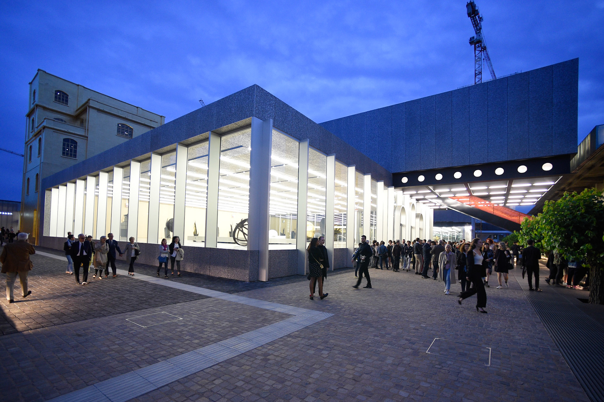 Party at fondazione Prada