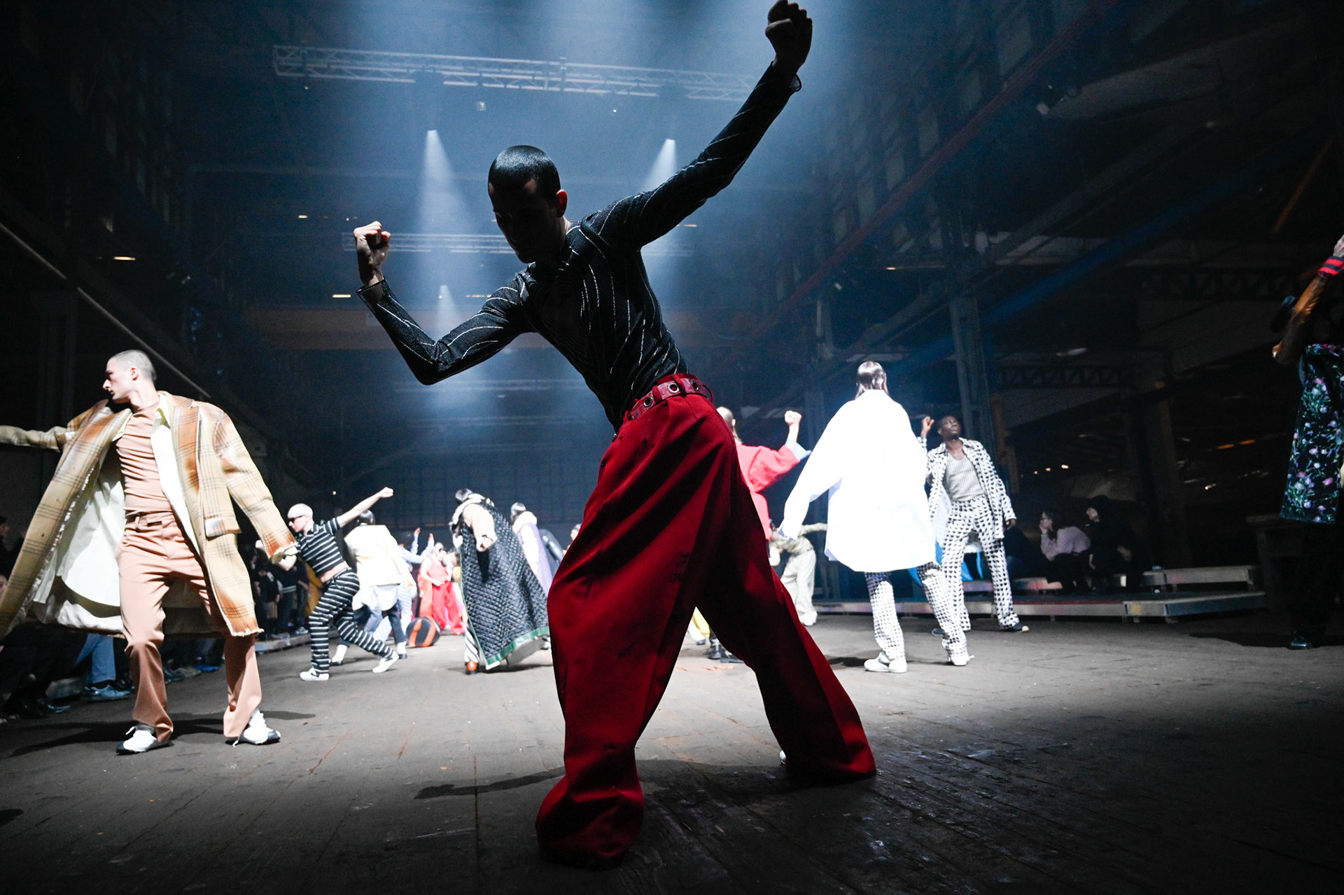 Models perform on the runway during the Marni Fall/Winter 2020 Fashion Show during the 2020 Milan Men's Fashion Week on January 11, 2020 in Milan, Italy