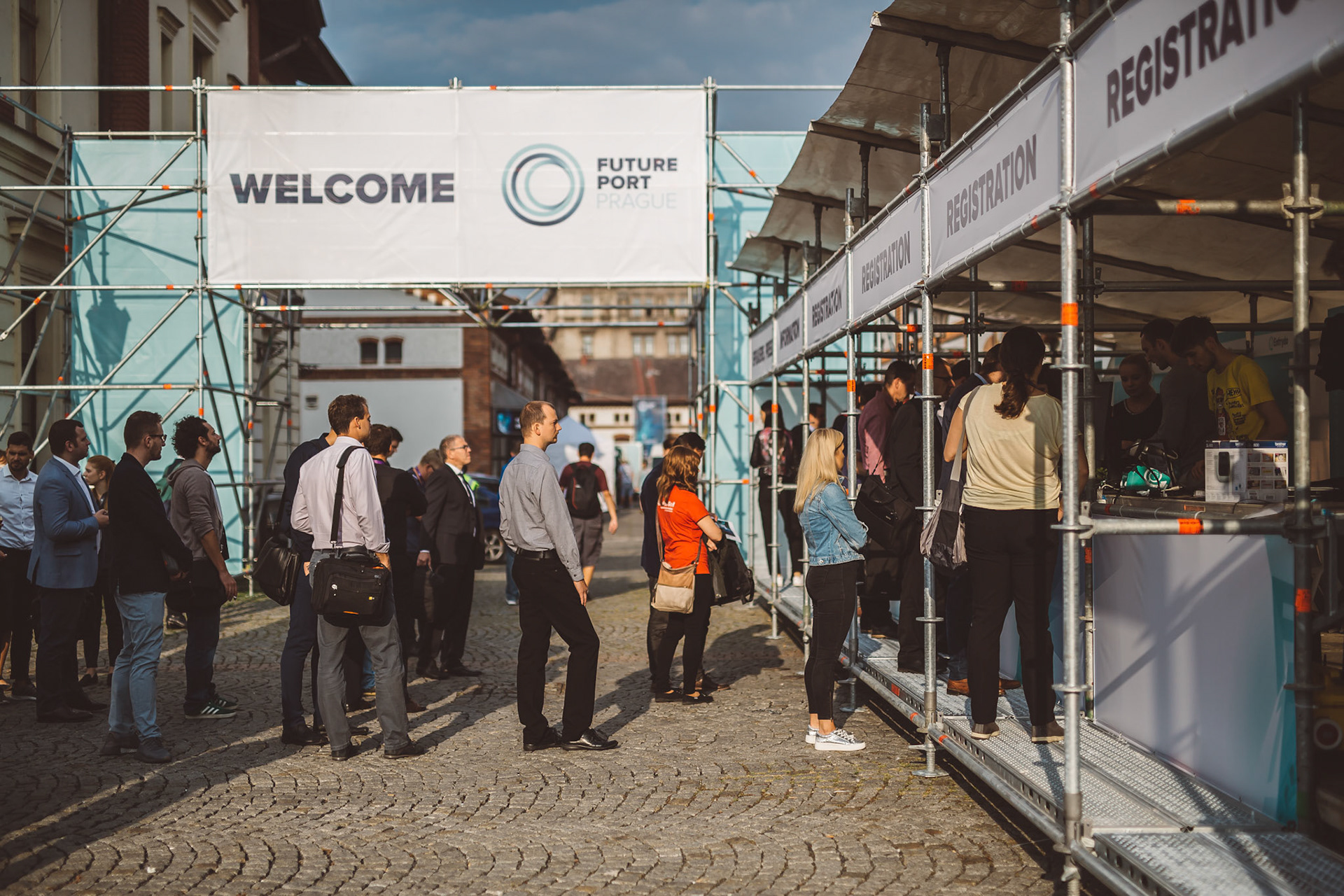 Návrhy a realizace staveb z lešení + technická produkce na akci Future Port Prague 2018