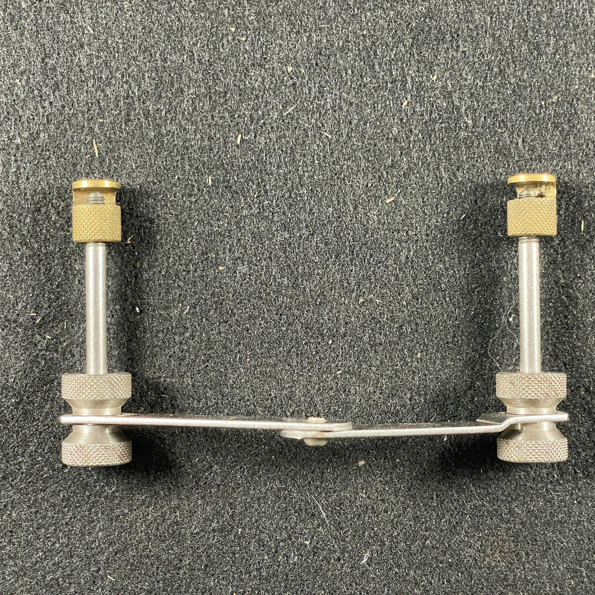 clock movement assembly clamps -4