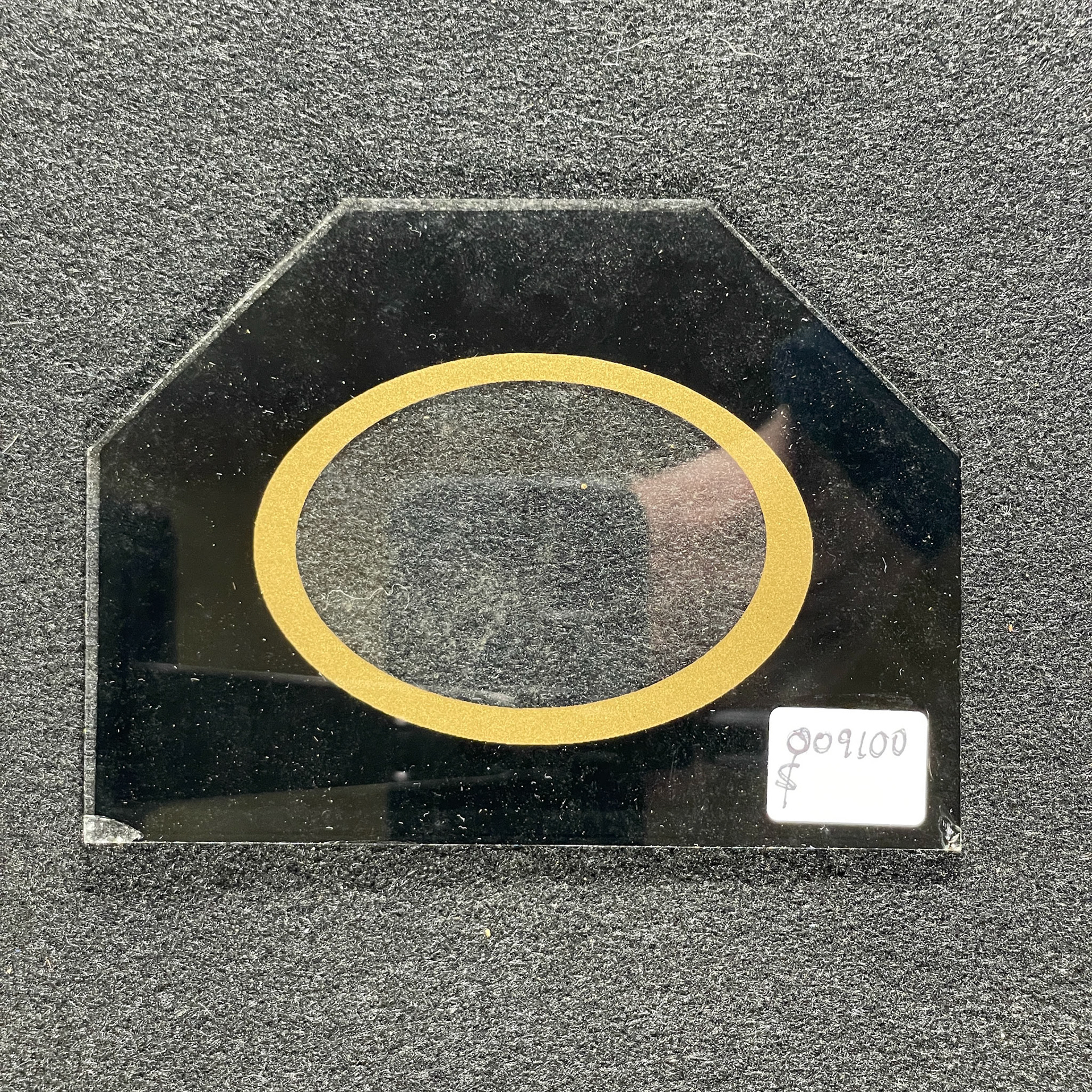 clock glass -angle cut box tablet