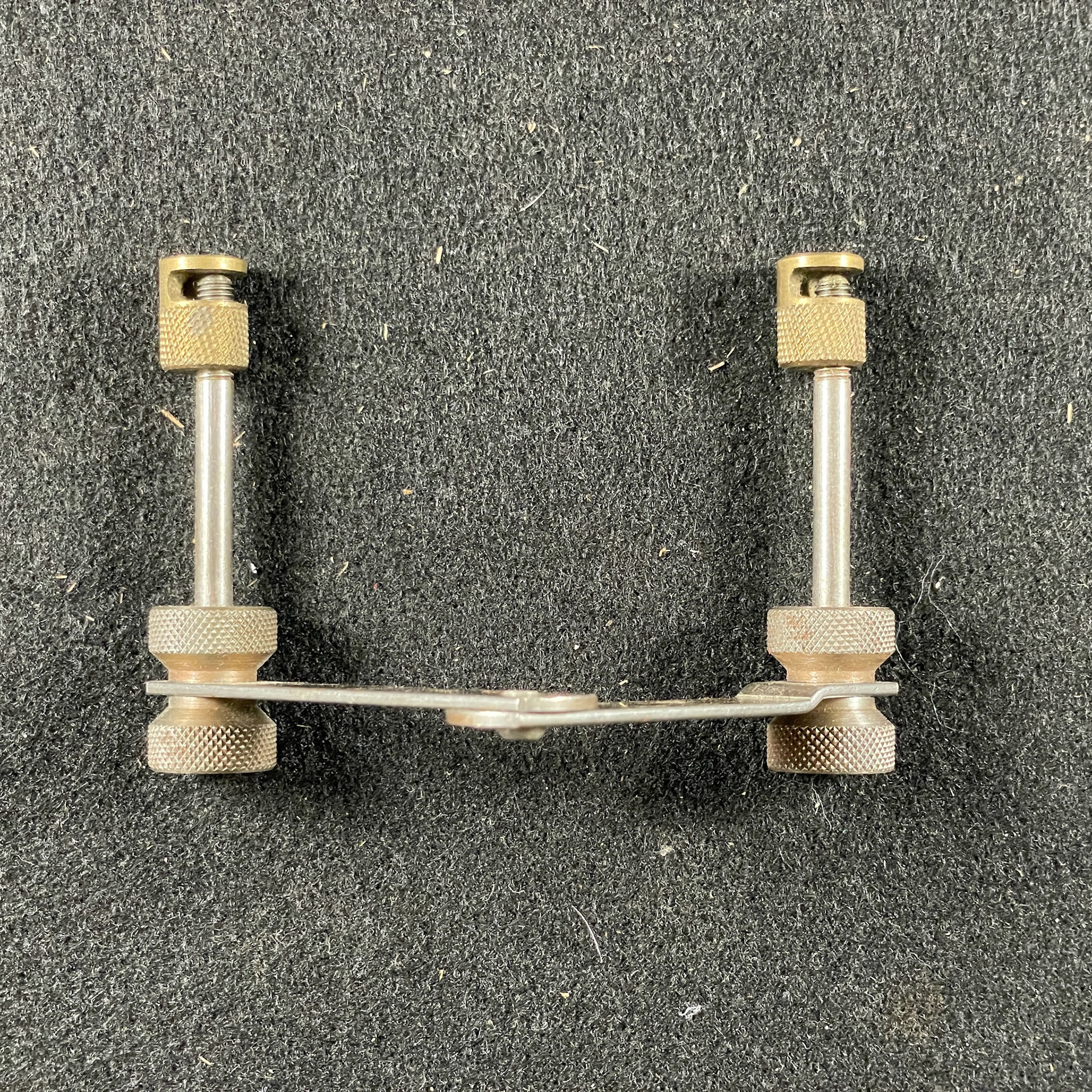 clock movement assembly clamps -3