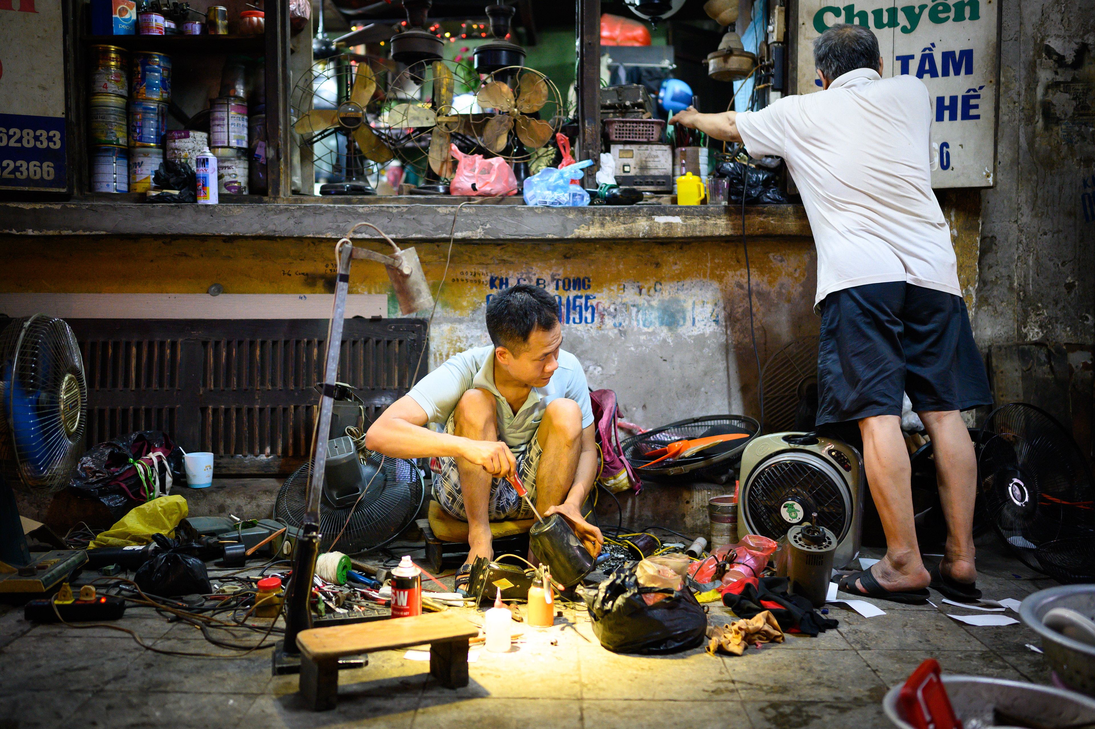 Busy Vietnamese workshop