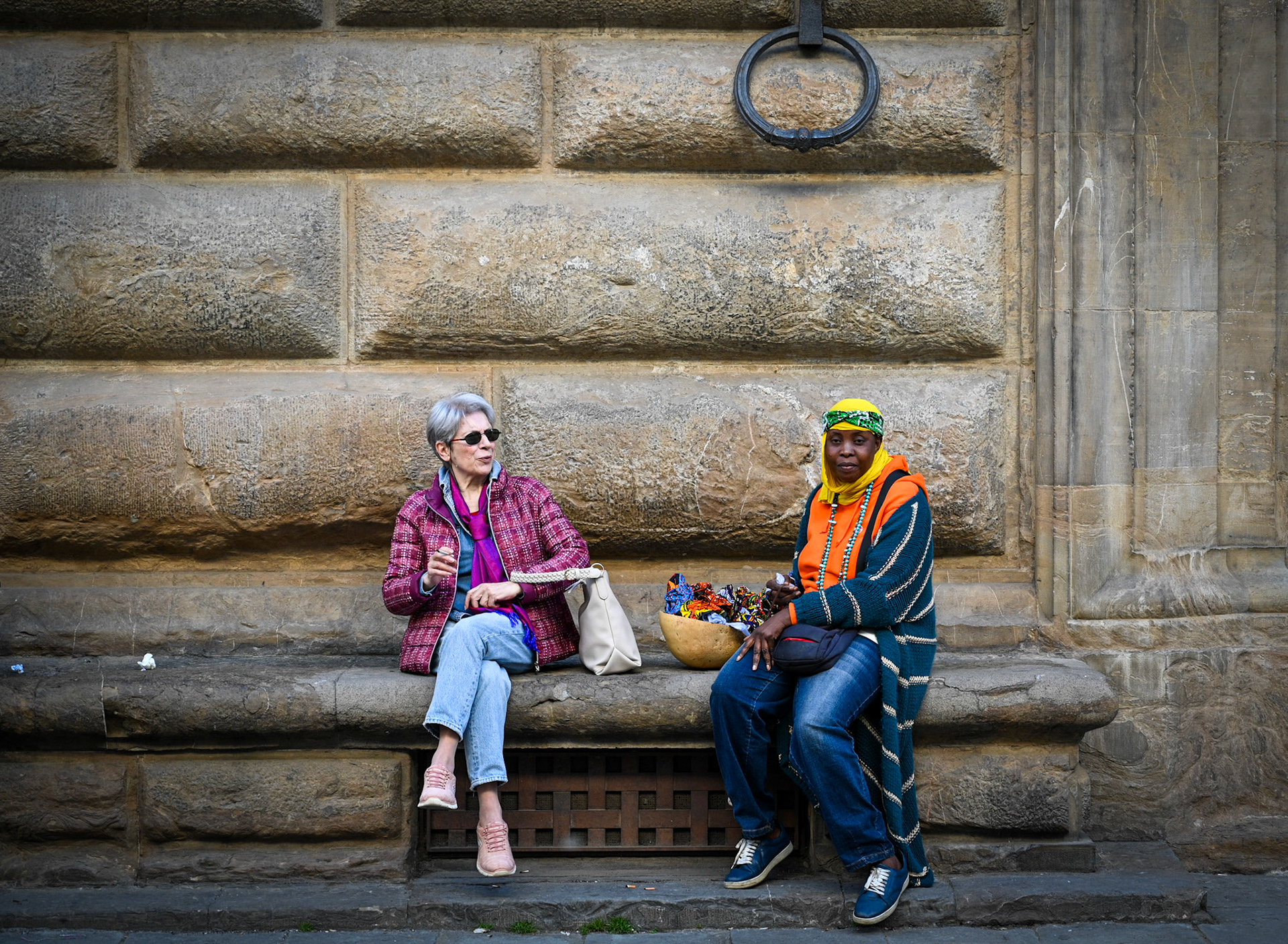 Seller and potential customer - Firenze, Italy