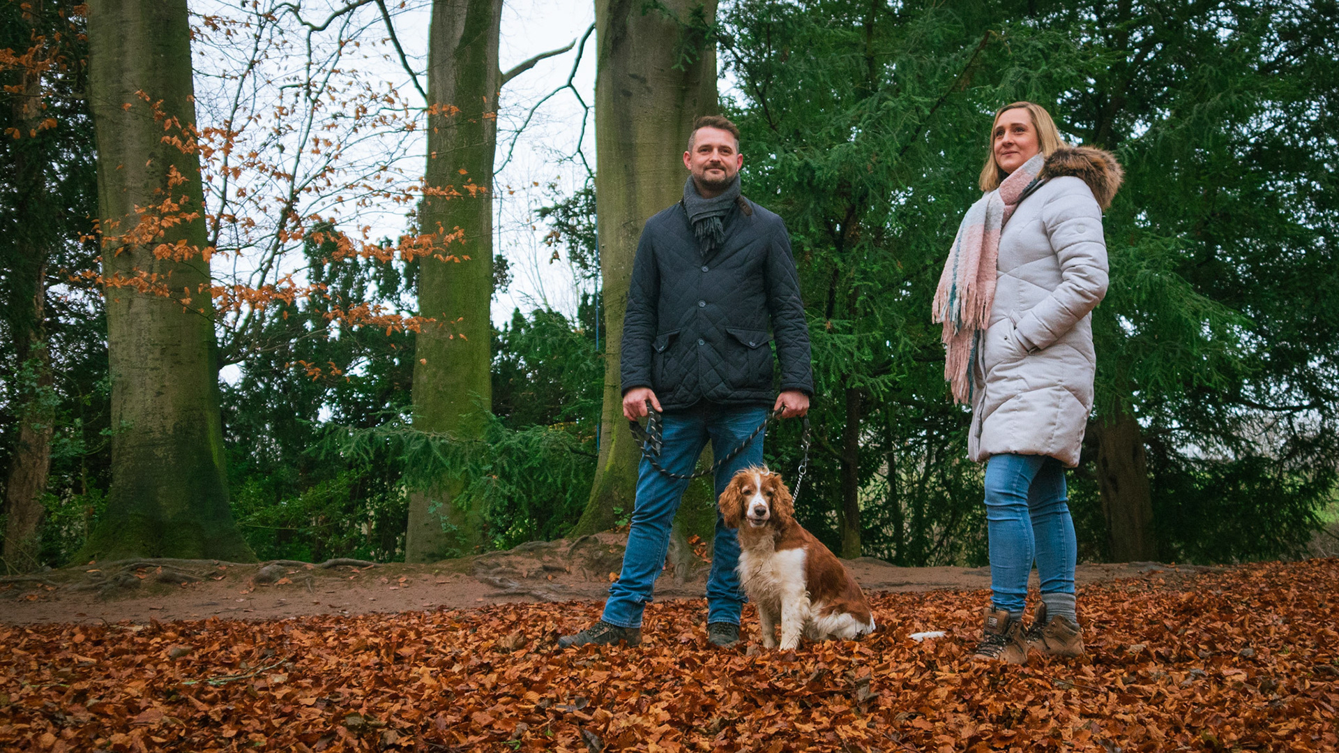 B-Roll video and stills of Natalie and Luke in their grounds at their homegg