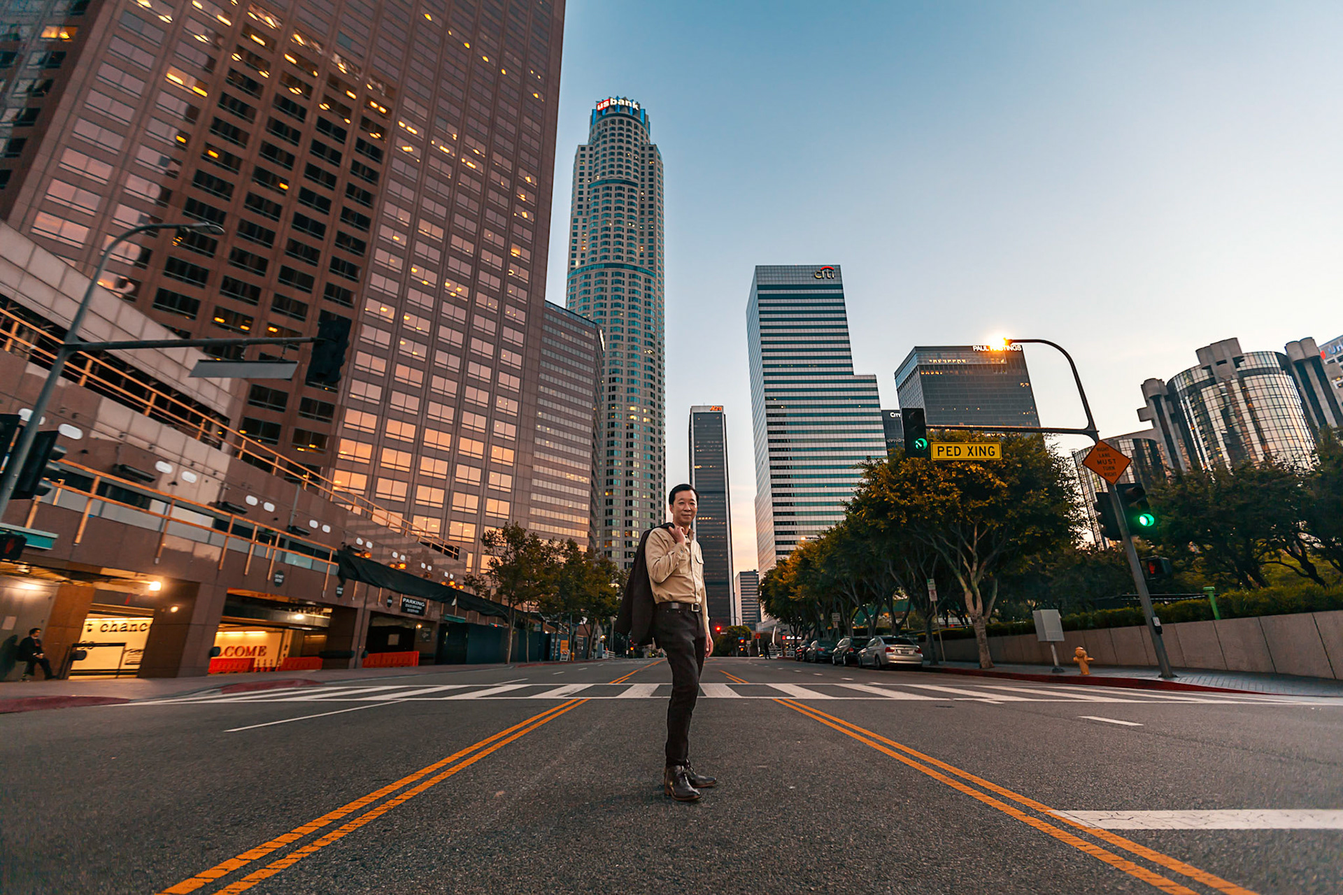 Photo by Ming Lo