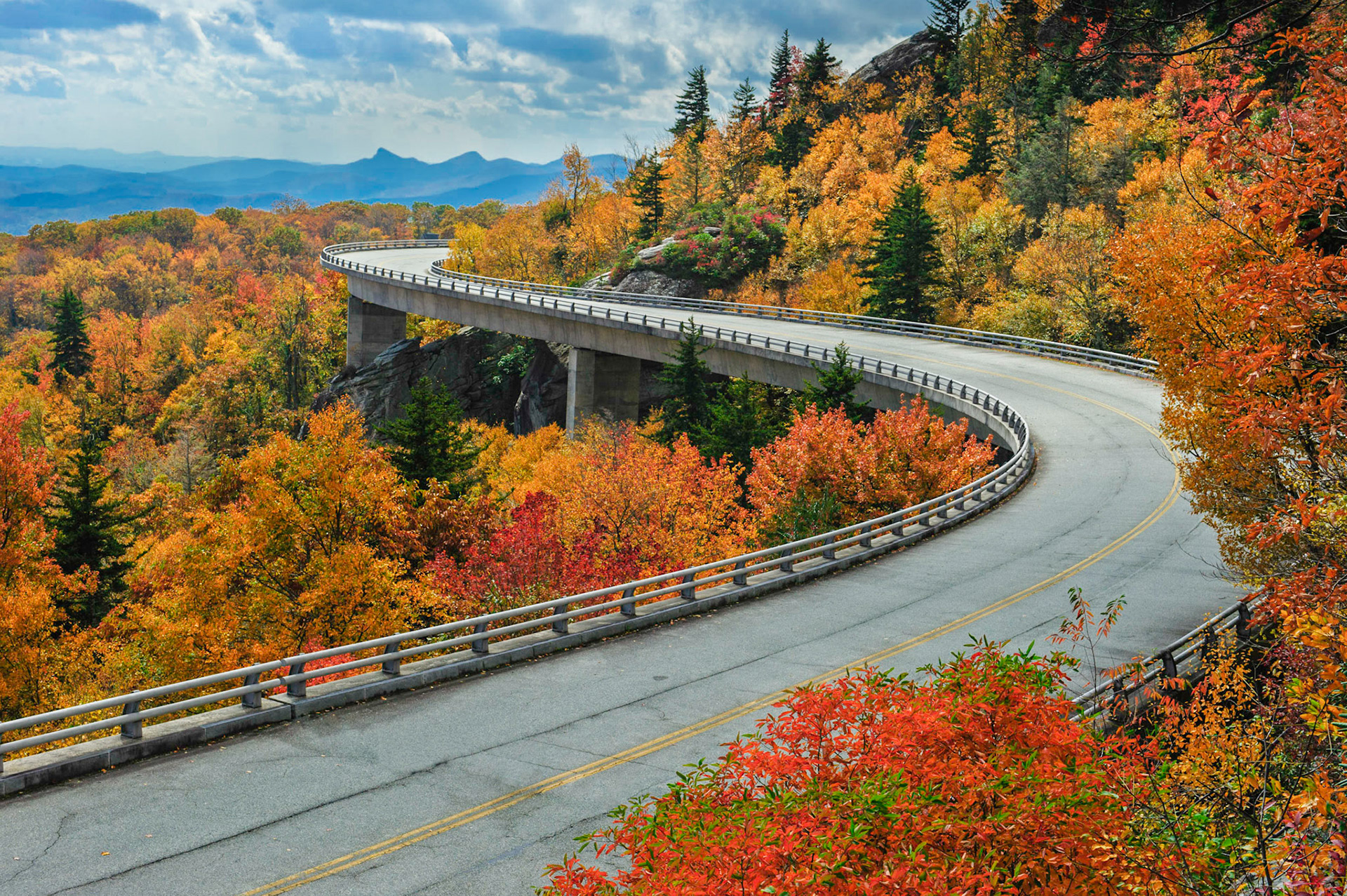 Linn Cove Viaduct. NC.