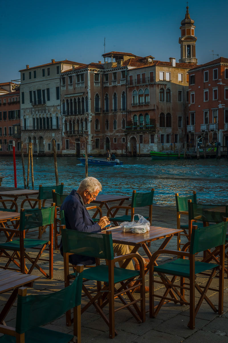 Rialto nella luce del mattino, Venexia