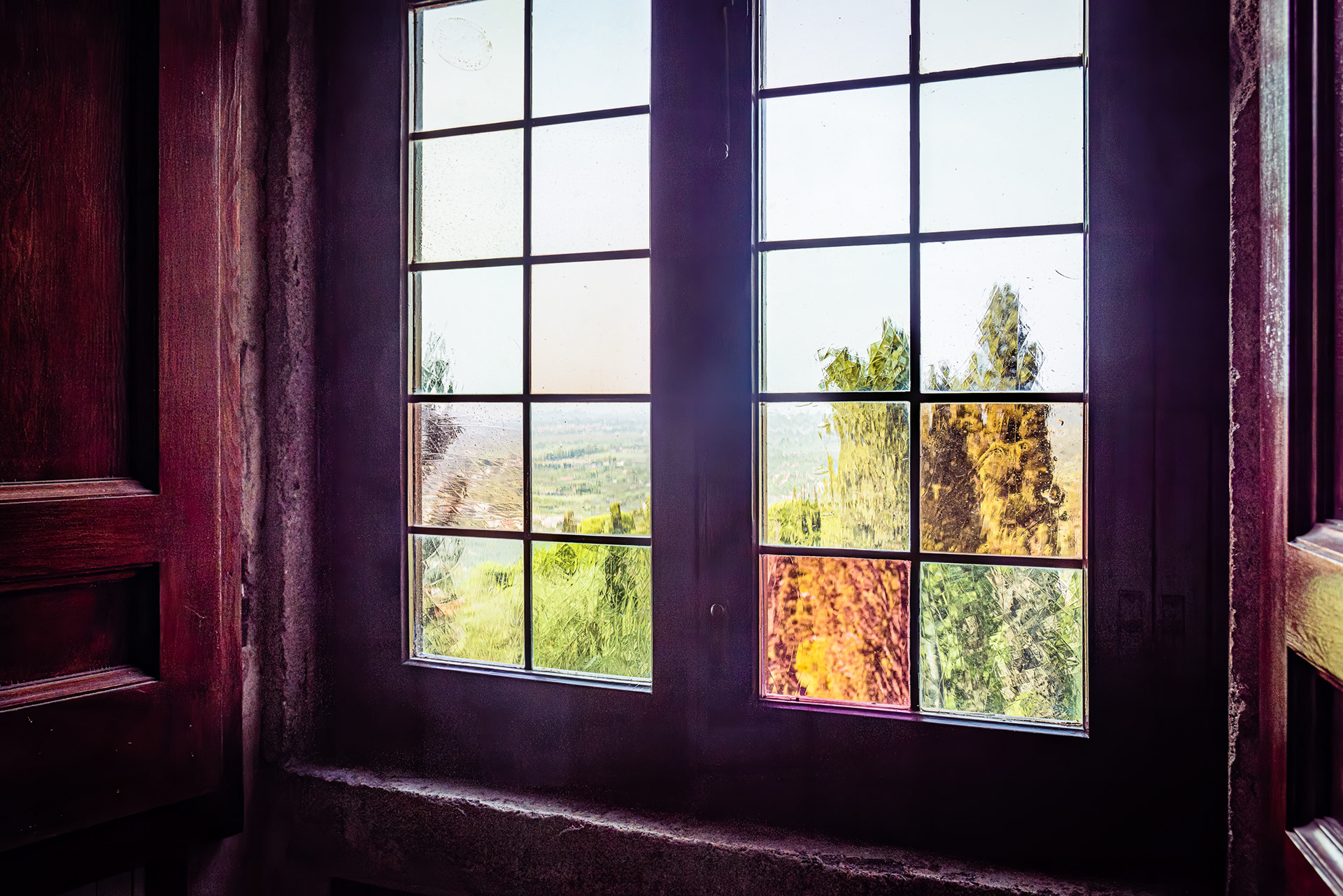 Window and Glass, Old Friends, Tivoli, Italia