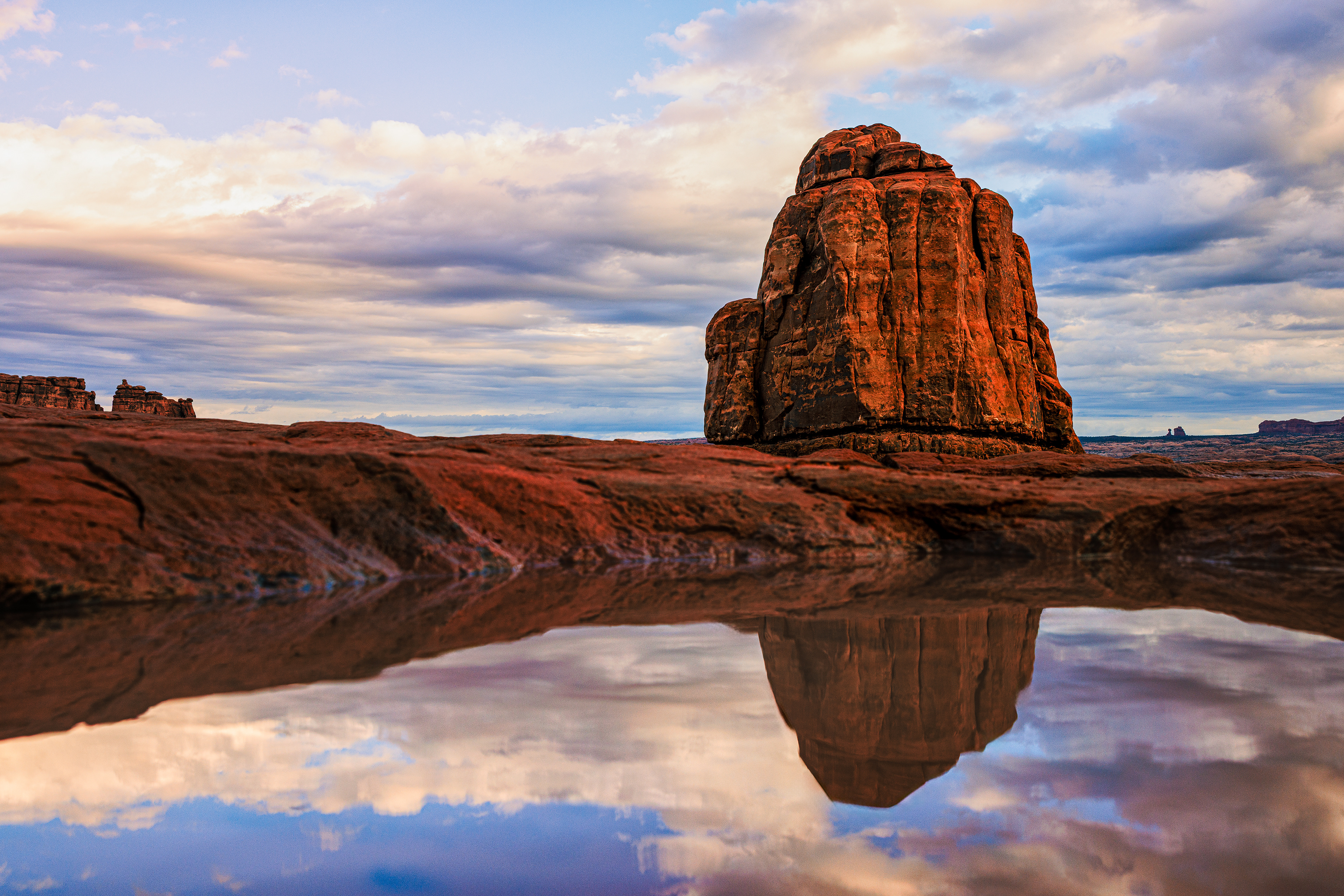 Still water, Standing Stone
