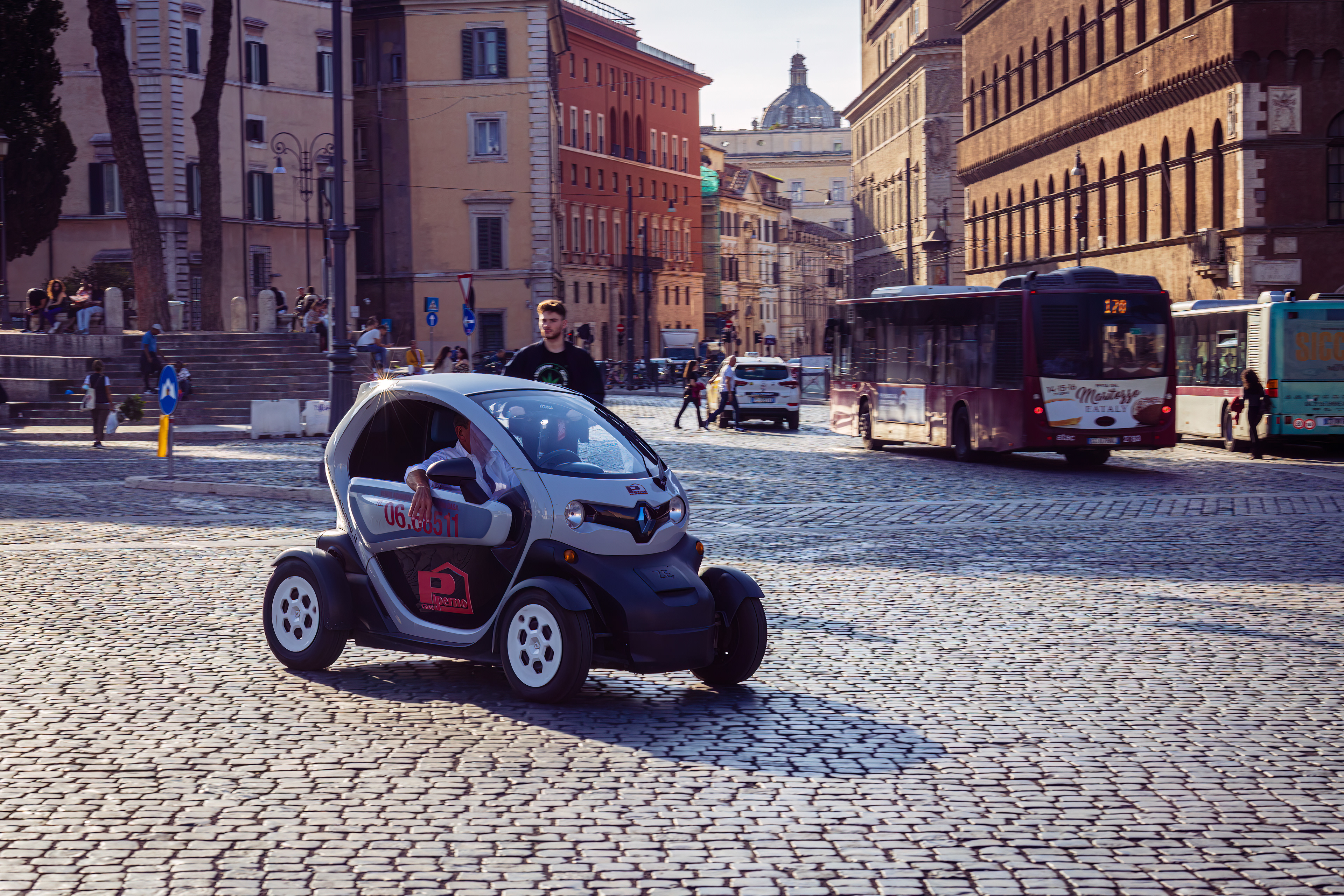 Rome Smart Car